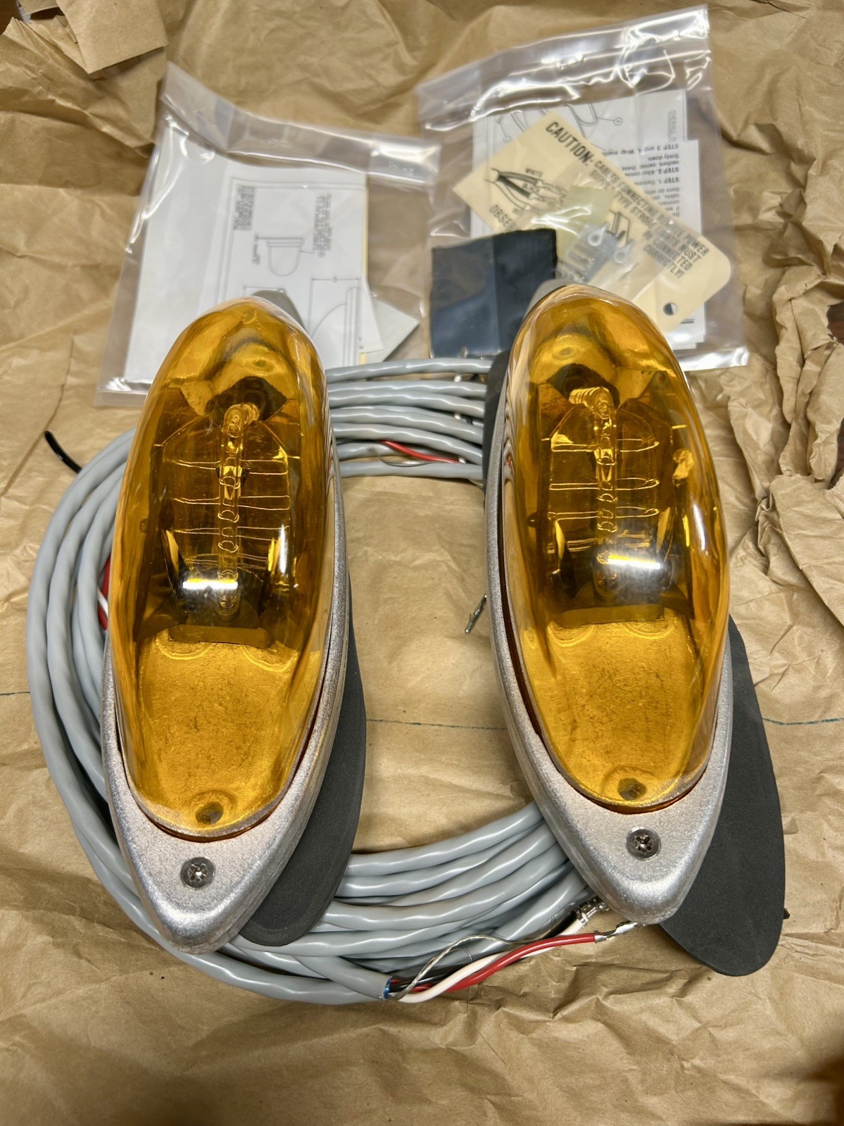 New Whelen HELSA Amber Light Head Assembly 01-0682082-A1C OEM NOS