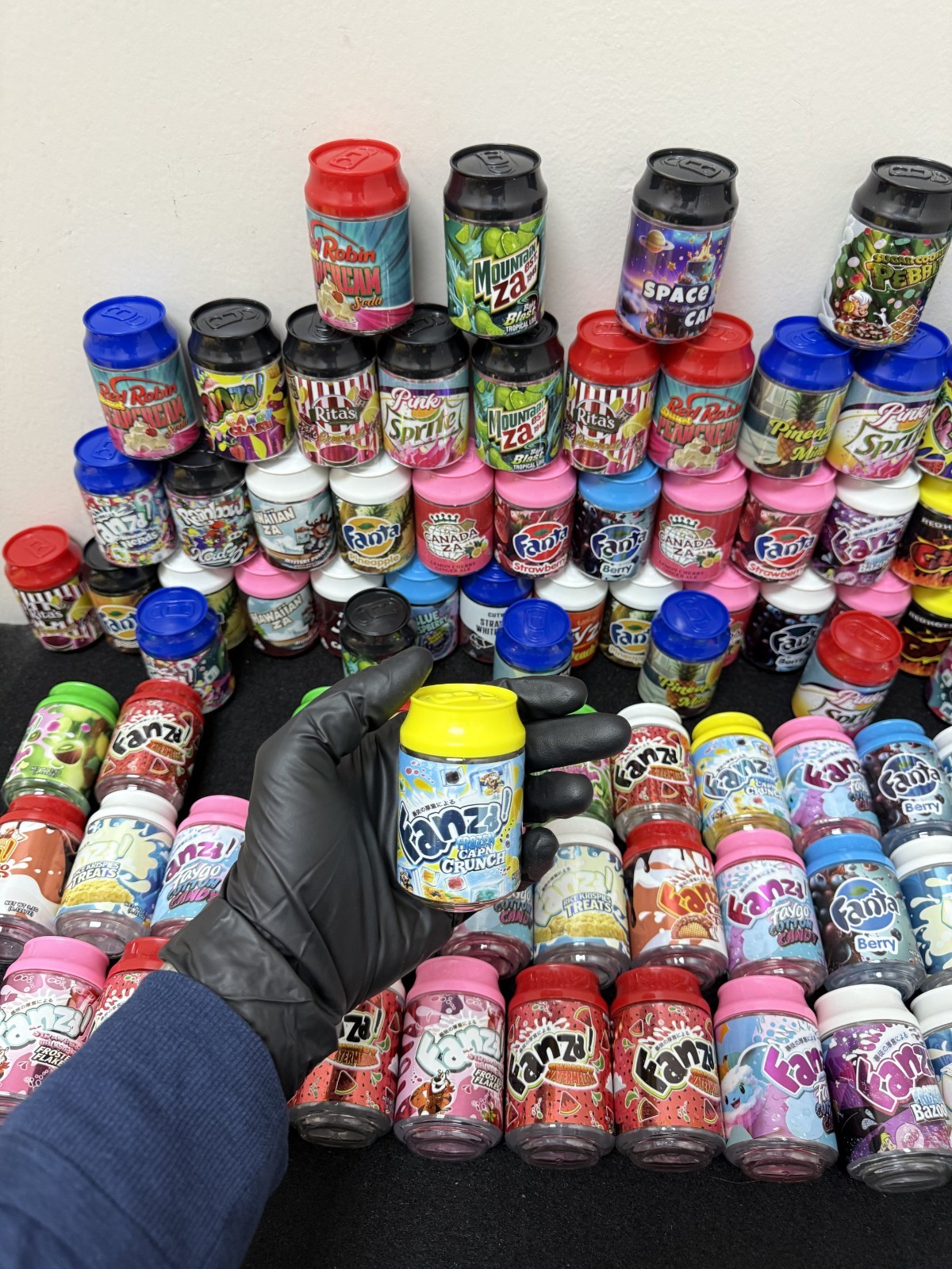 Exotic 3.5 jars / bottles ZA with Design Jars Smell Proof Packaging 50pk or 100