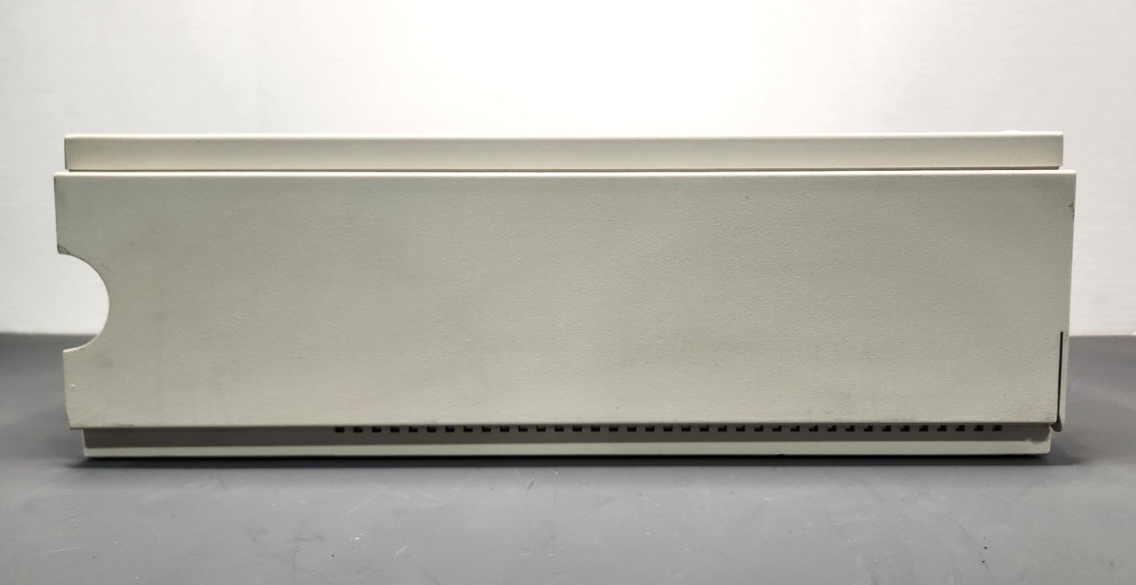 Hewlett Packard Series 1100 G1311A QuatPump HPLC Unit 100-240V AC Power Tested