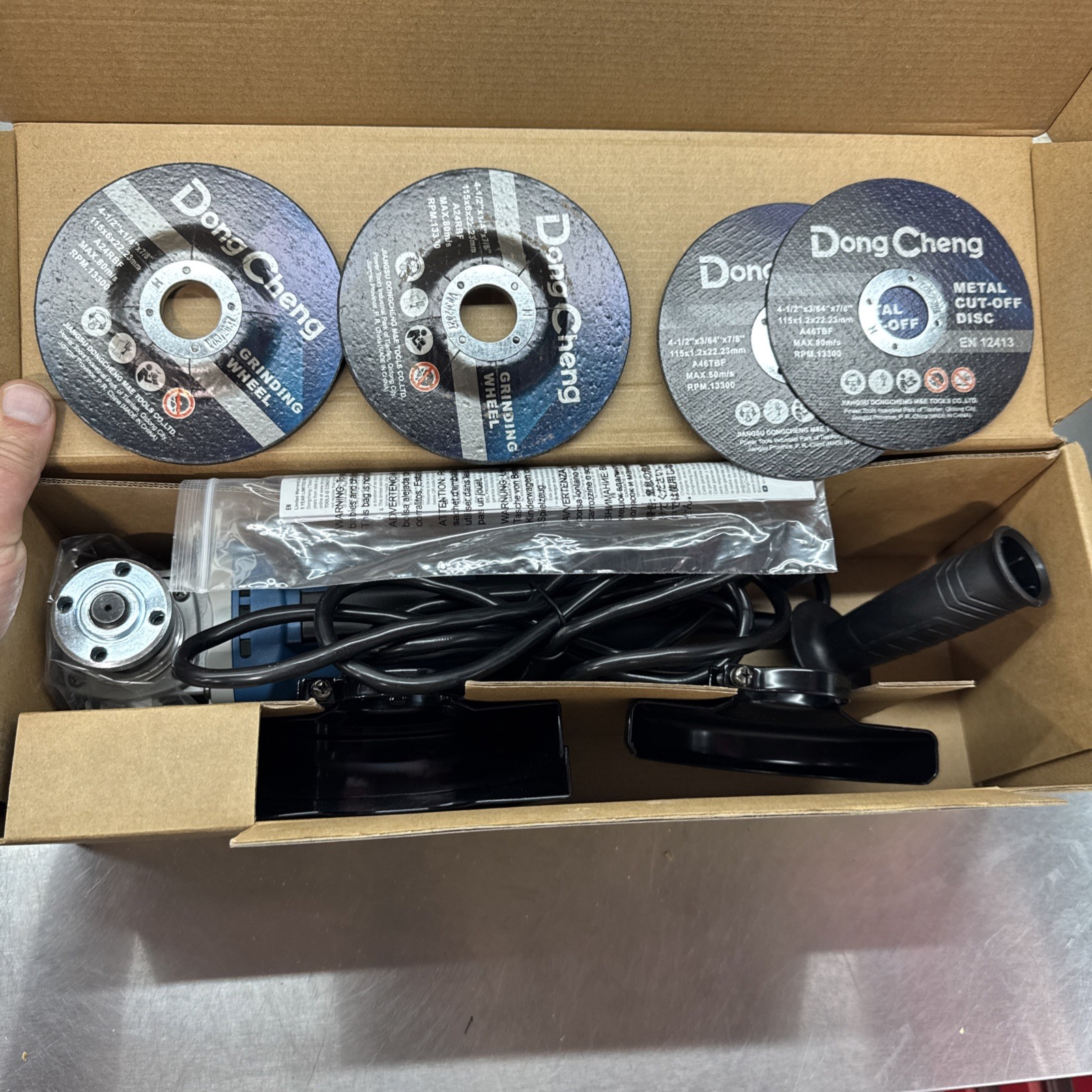 DongCheng Angle Grinder 4-1/2 inch 6.7-Amp Paddle Switch 11800RPM Power Elect…