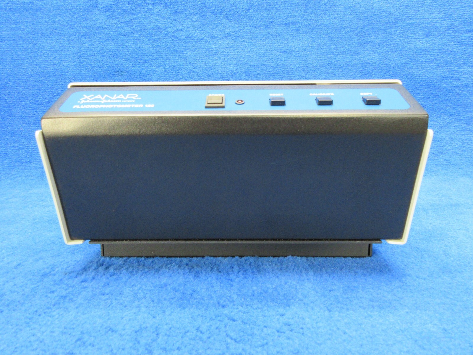 XANAR Fluorophotometer 120 Johnson & Johnson – looks unused in original crate!