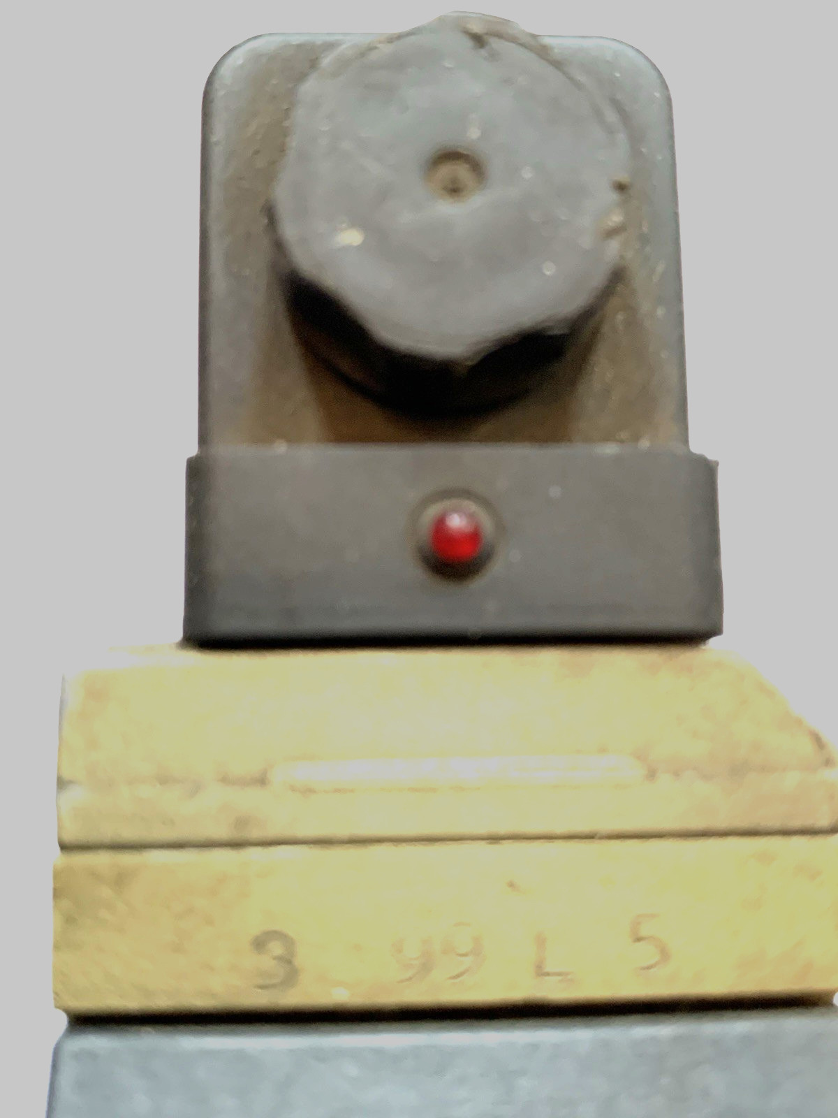ROSS W6576A2407 PNEUMATIC SOLENOID VALVE, BAR 2-10 $25 + FREE SHIPPING