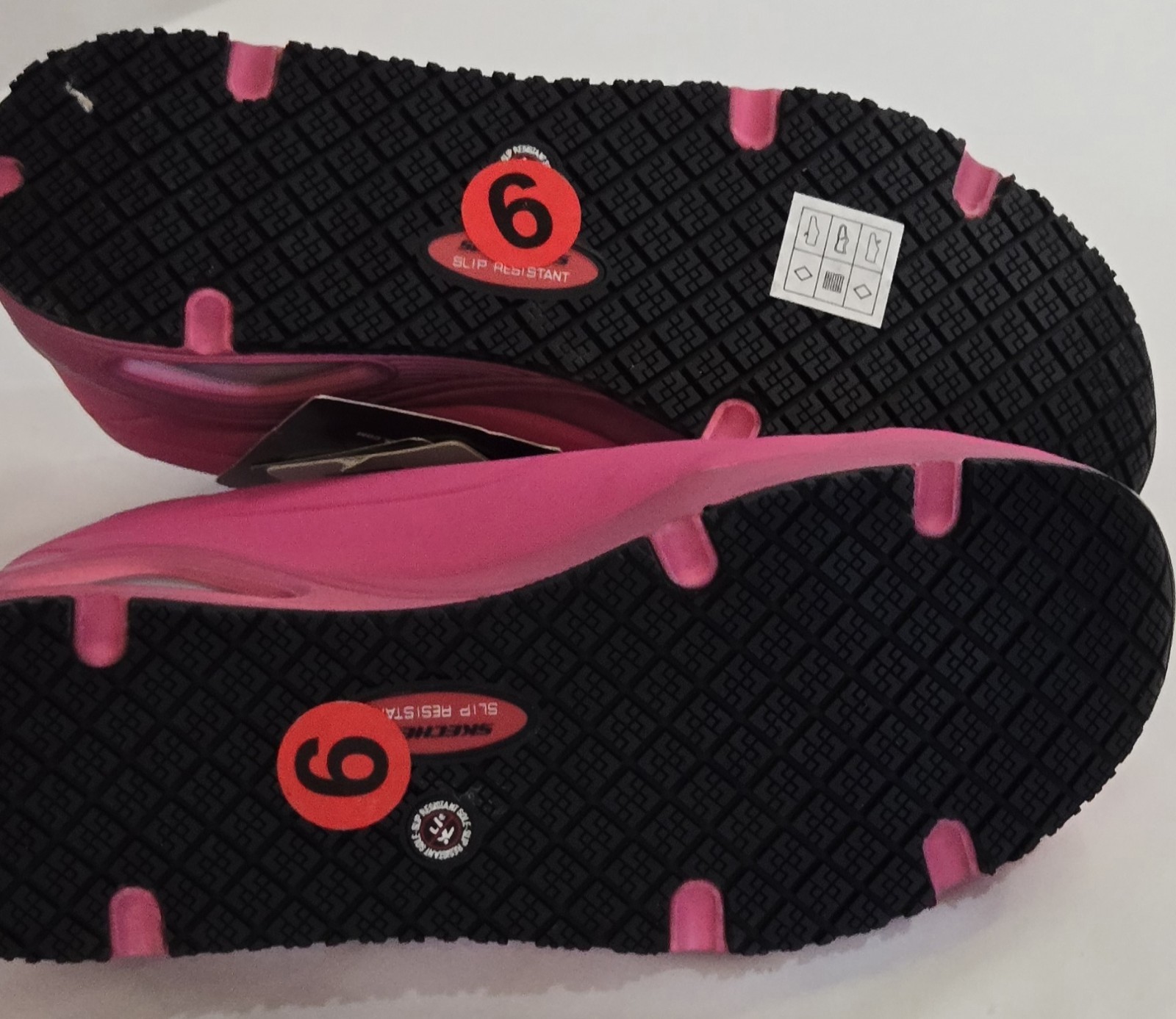NEW Skechers Women’s Hot Pink Composite Toe Work Shoes / Size 6
