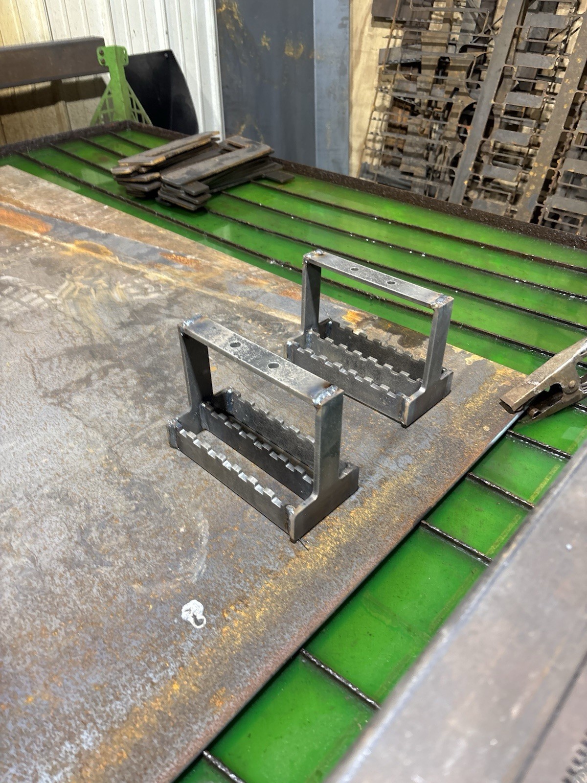 RWM Universal Brand New Bolt-On 6”drop step Raw Steel Step 1/4″ Thick