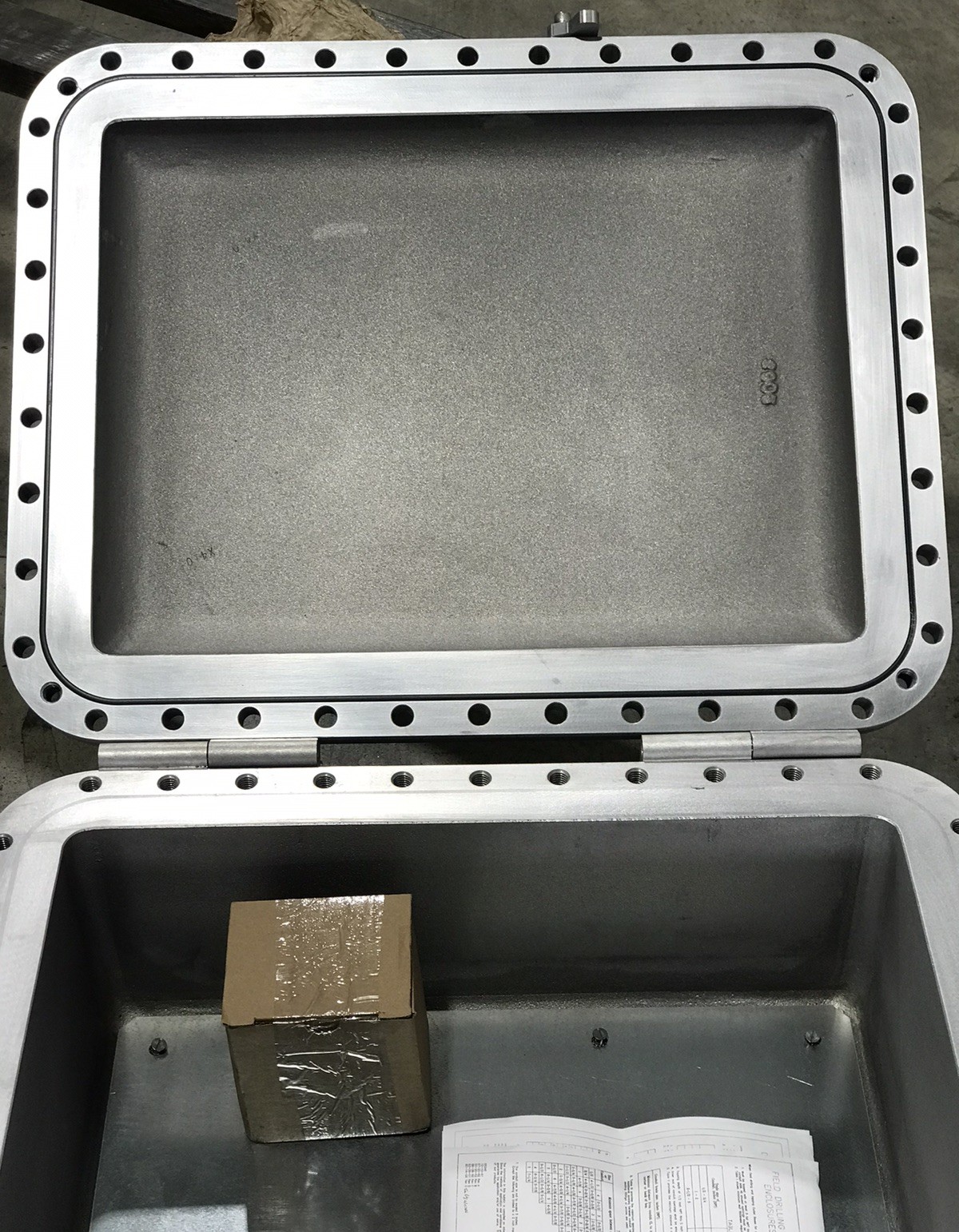 HOUSTON STOCK NEW ADALET XCE-182408-N4 EXPLOSION PROOF ENCLOSURE 18x24x8 NEMA 9