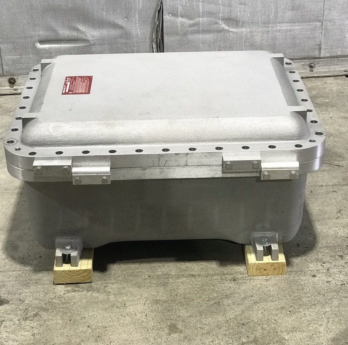 HOUSTON STOCK NEW ADALET XCE-182408-N4 EXPLOSION PROOF ENCLOSURE 18x24x8 NEMA 9