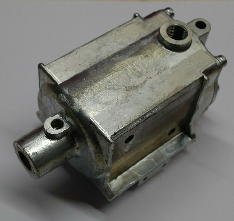 New John Deere Model E Magneto Housing With End Cover Gas Engine Motor Hit Miss