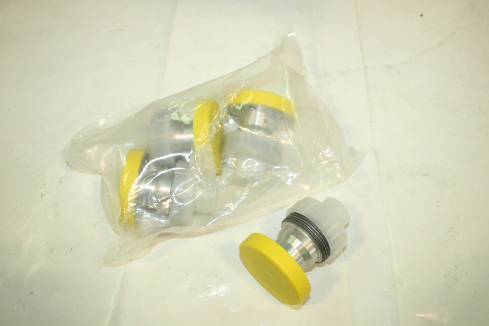 Lot of 4 Dilo SF6 Gas Coupling 1023194 Flange DN20