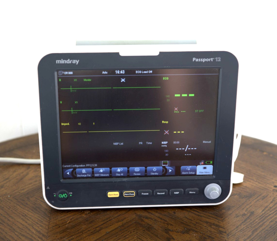 Mindray Passport 12 W/CO2 NIBP SPO2 ECG TEMP RECORDER , Brand new C02 module.