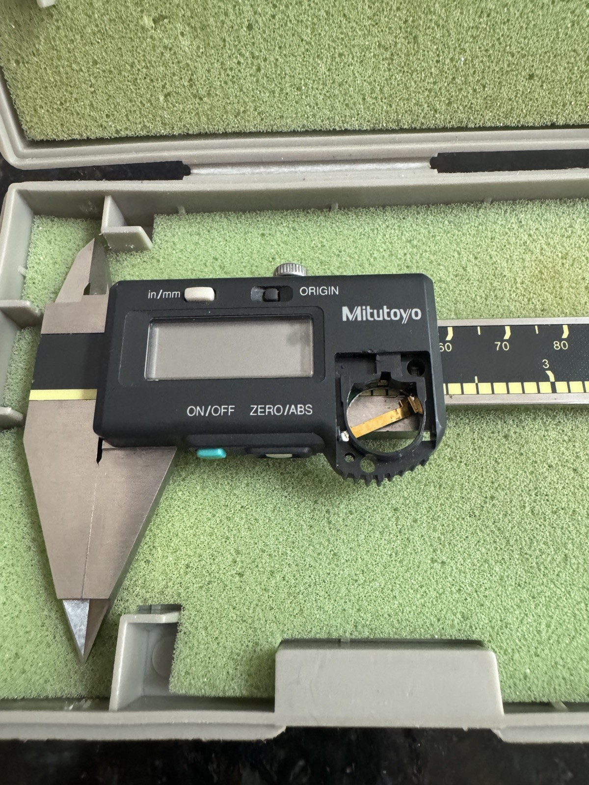 Mitutoyo Absolute Digital Digimatic 0-6 inch Digital Vernier Caliper 573-221-10