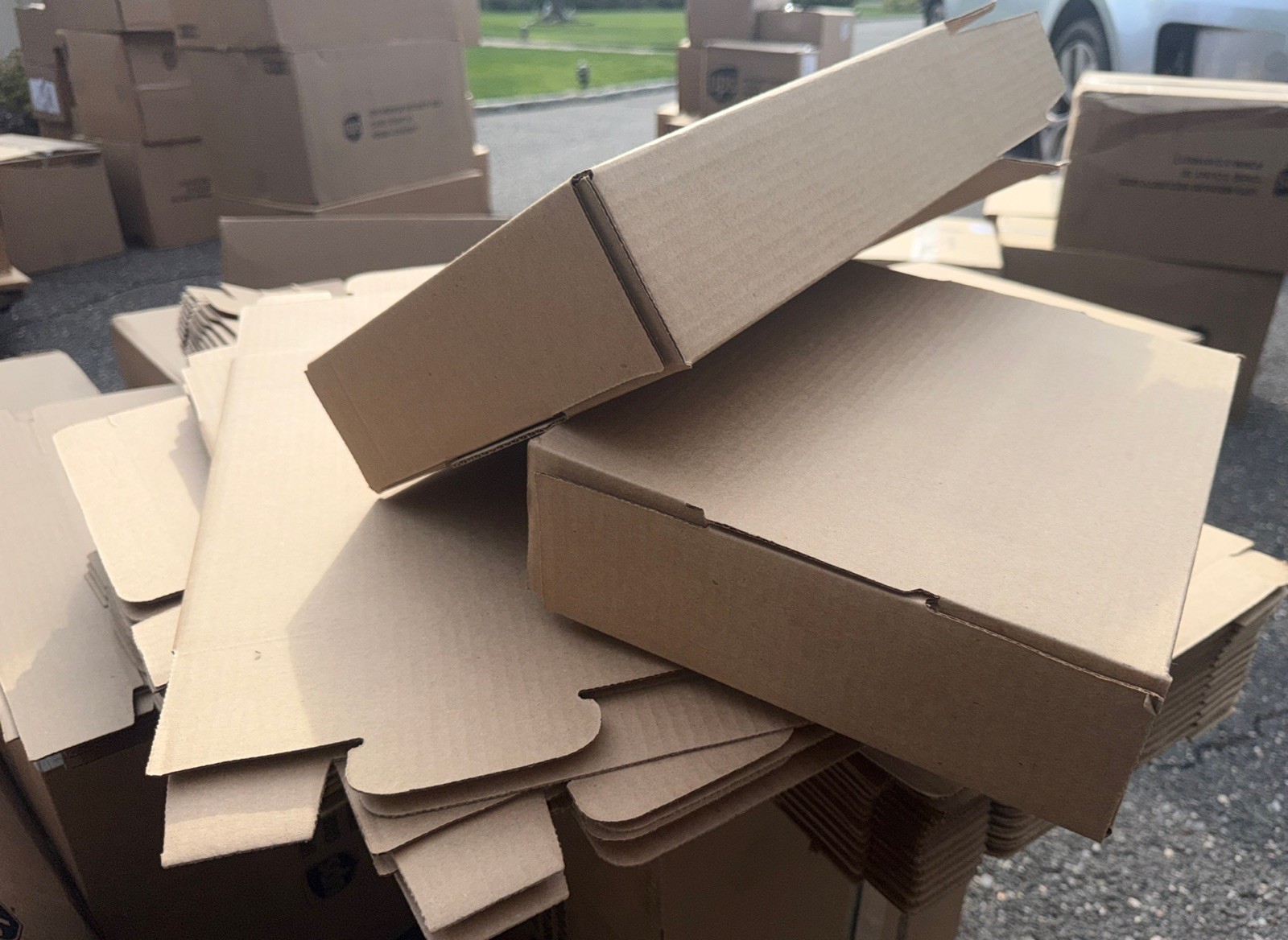 50 Pieces 10″ x 3″ x 12.5″ Corrugated Security Mailer Shipping Box