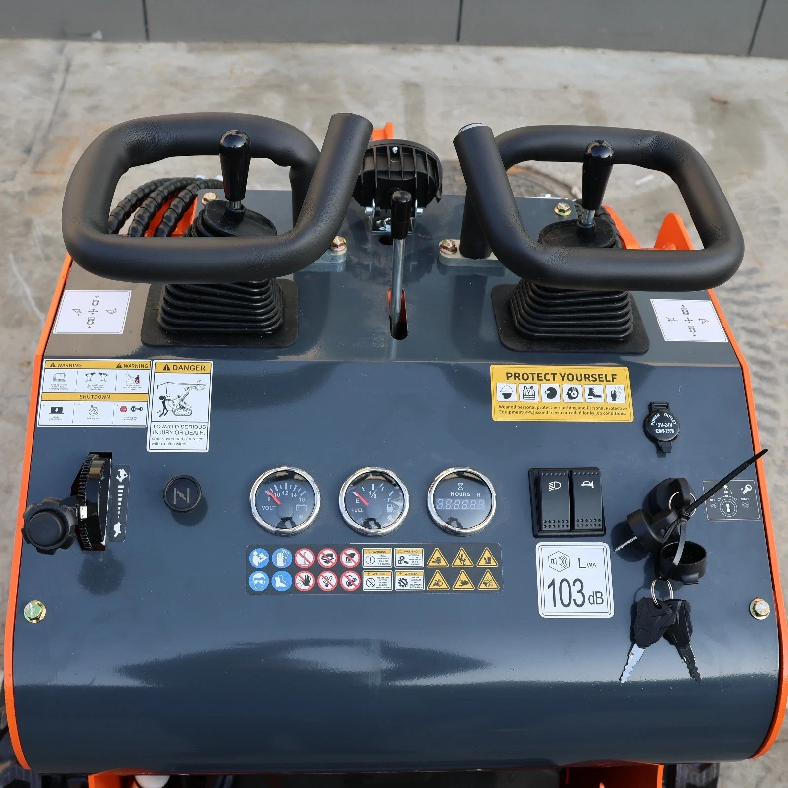 New 24HP Mini Skid Steer Loader 4-in-1 Bucket 3-Stage Pump Hydraulic System