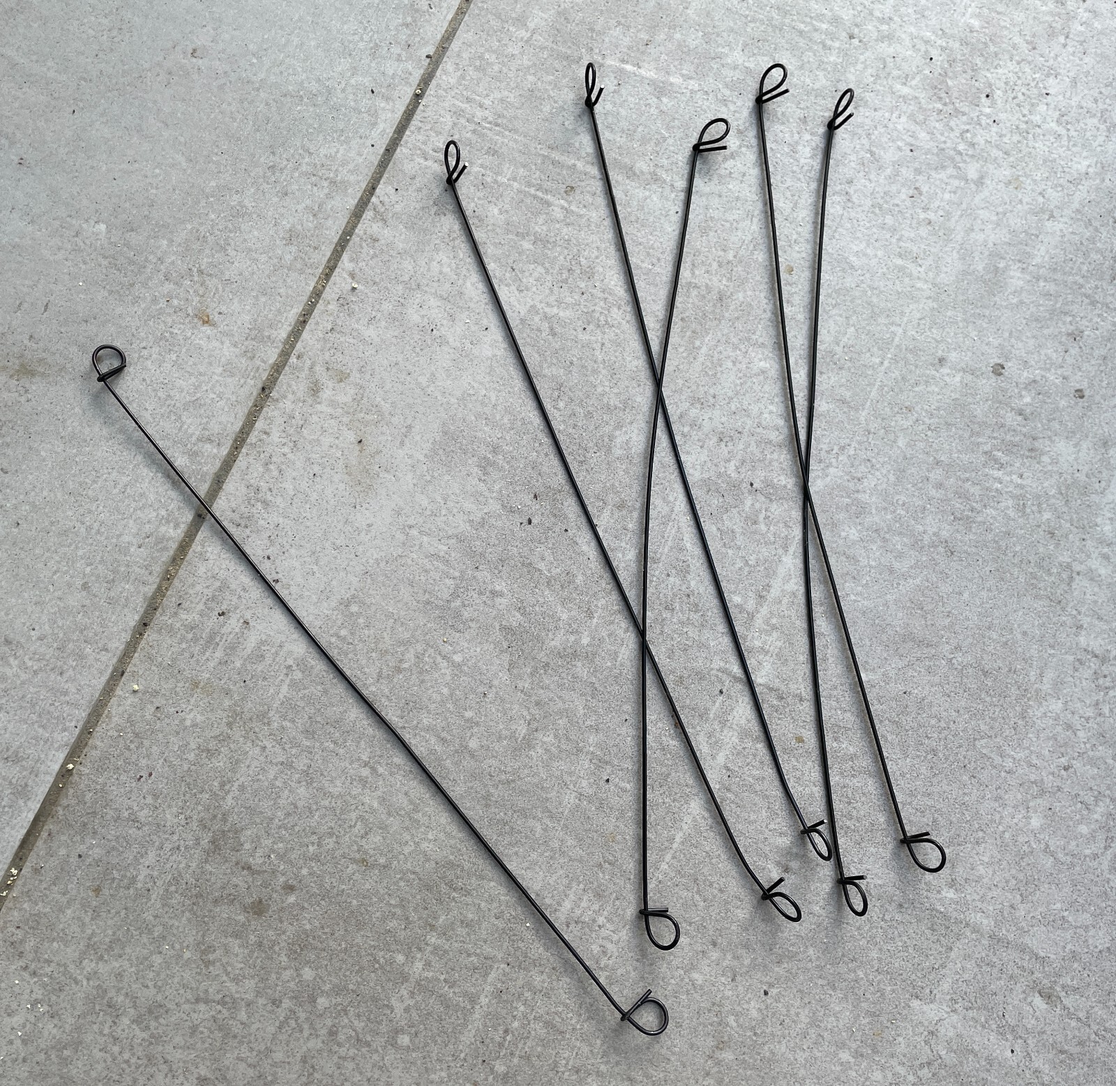 Sandbaggy Double Loop Rebar Wire Bar Ties – 12″ or 18 Inch Length – 16 Gauge