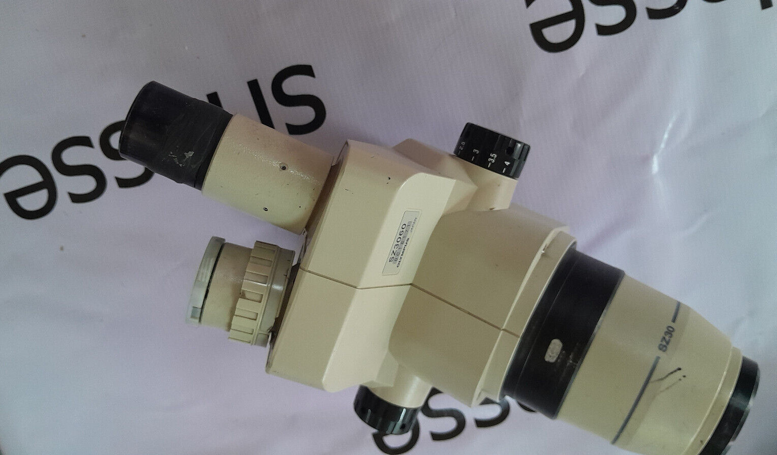 Olympus SZ30 SZ3060 Microscope .[sold as is,Incomplete equipment]