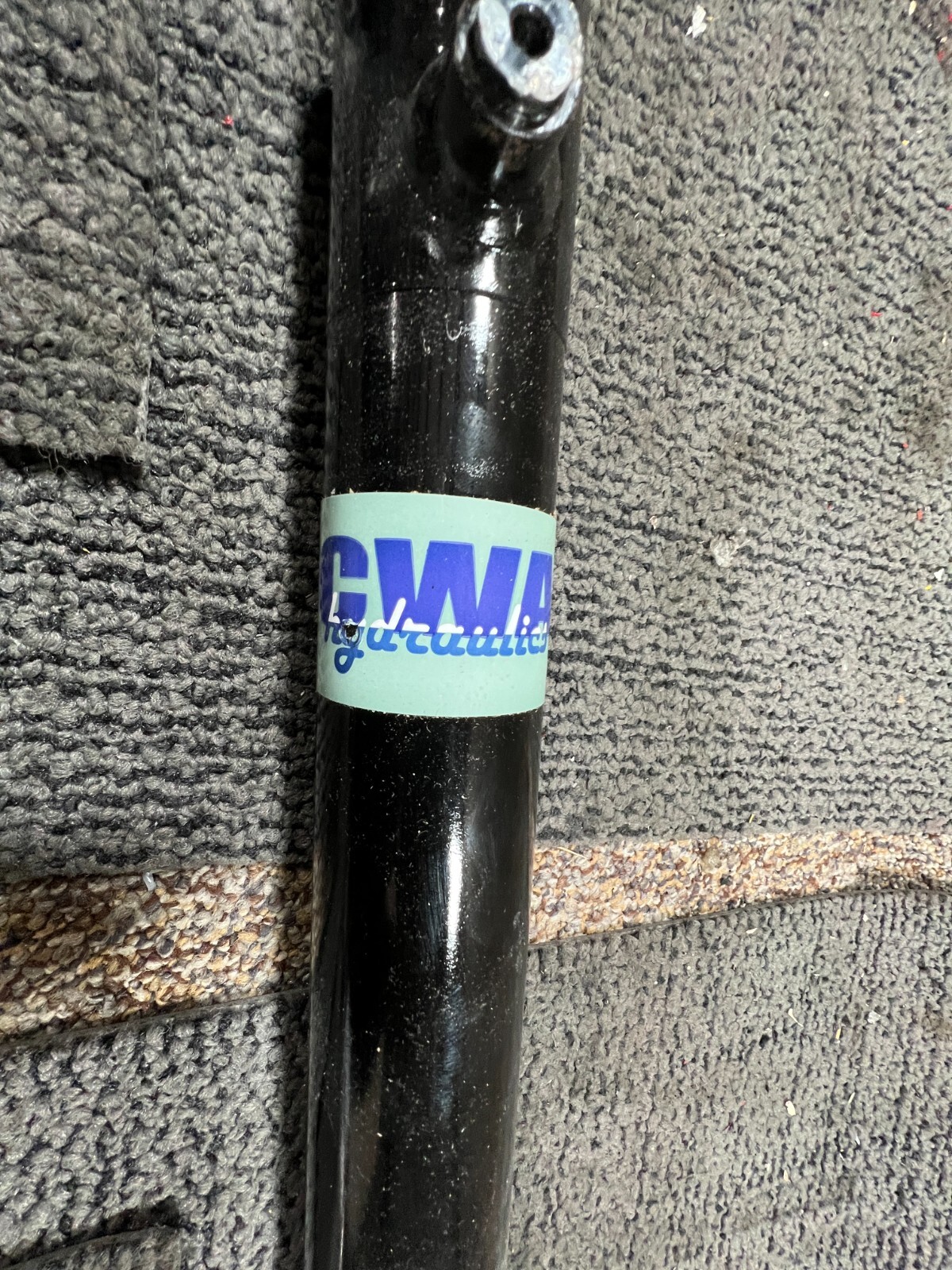 CWA Hydraulics Welded Hydraulic Cylinder 1516WT, 1.5″ Bore x 16″ Stroke