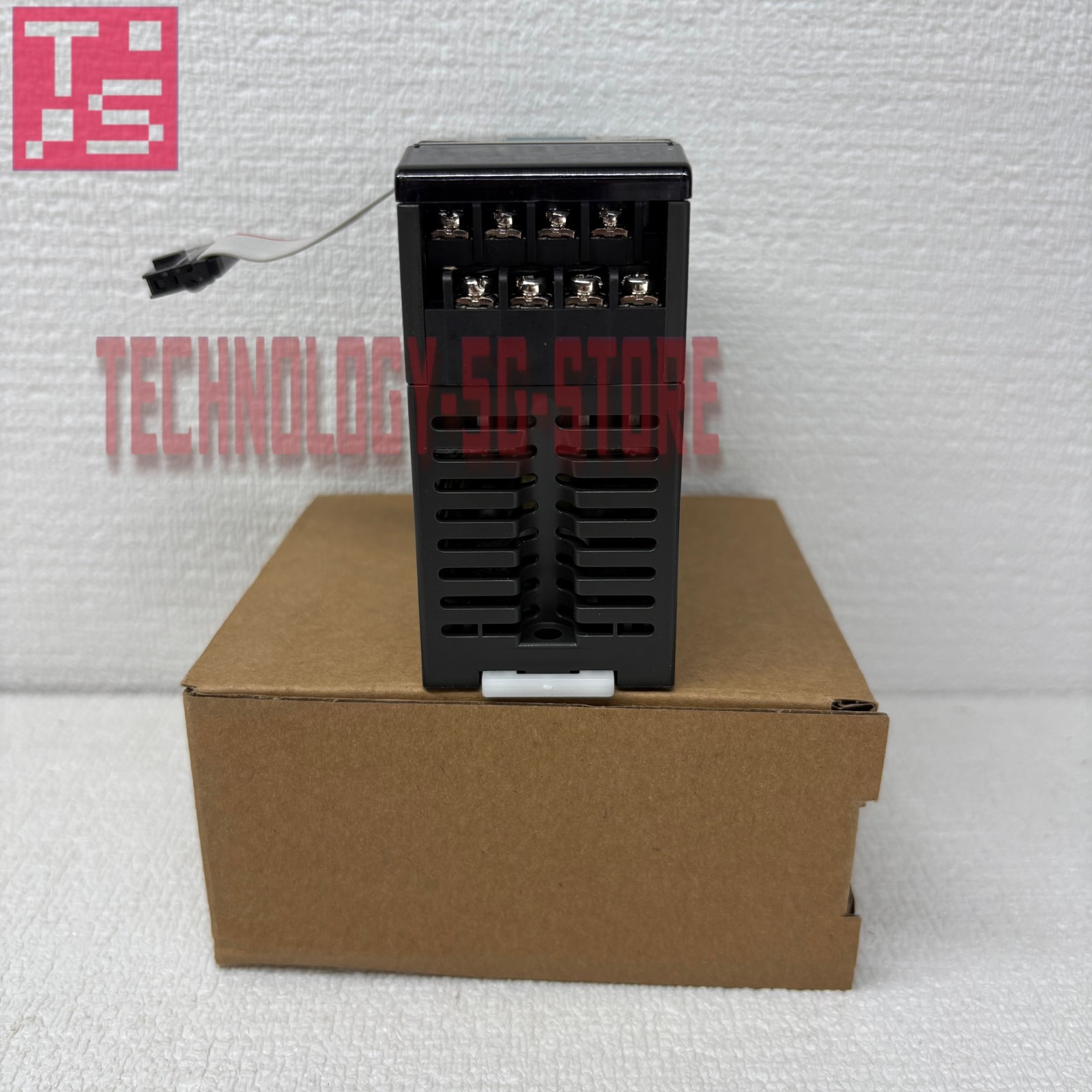 New FATEK FBs-4A2D PLC Modules