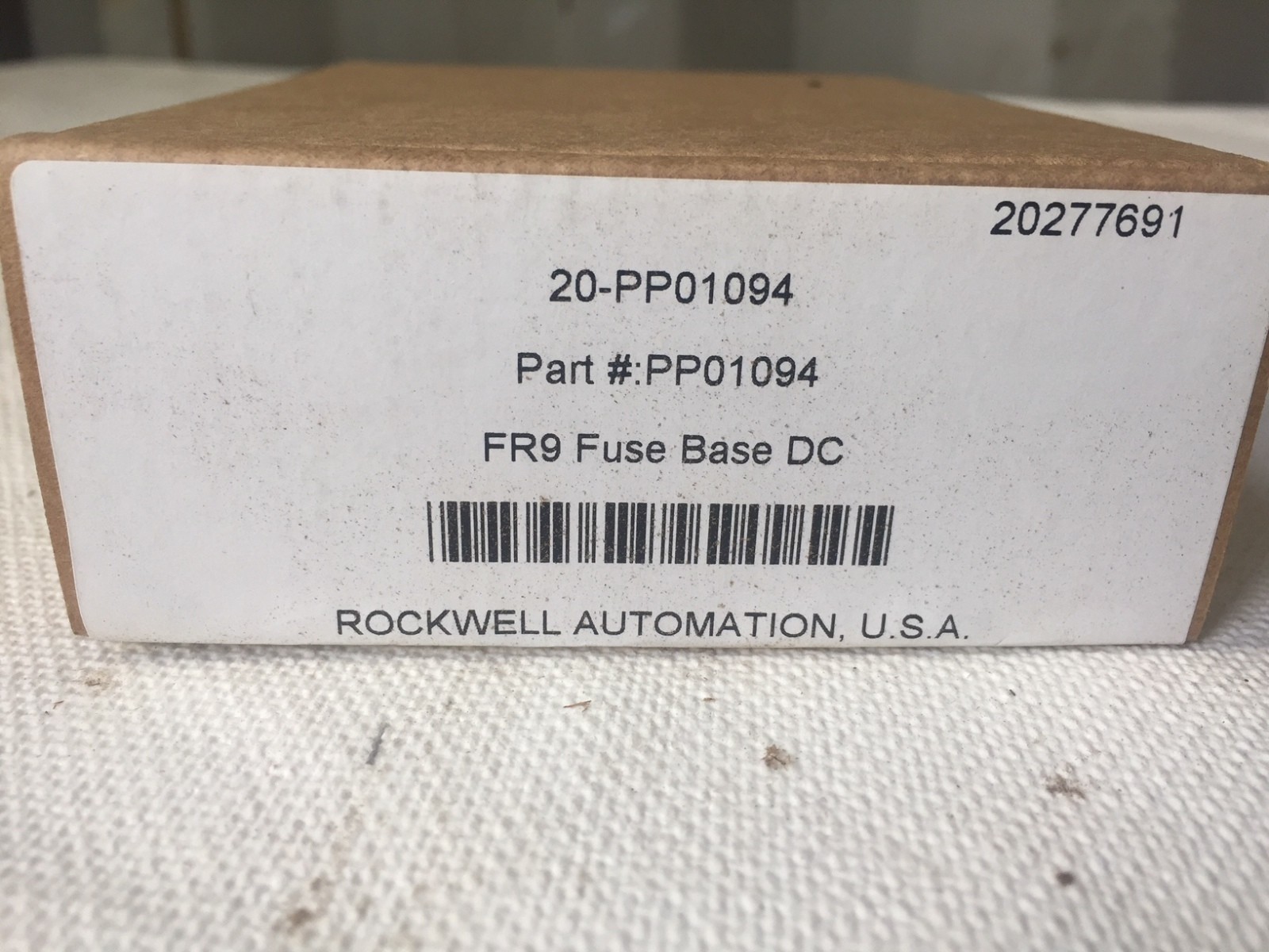 Rockwell Automation Allen-Bradley 20-PP01094 FR9 Fuse Base DC NIB