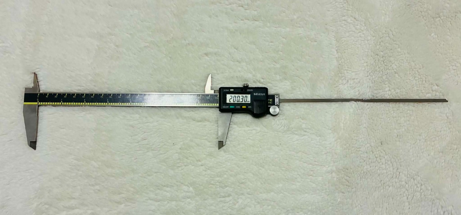 200mm/8″ Mitutoyo Absolute Digital Digimatic Vernier Caliper