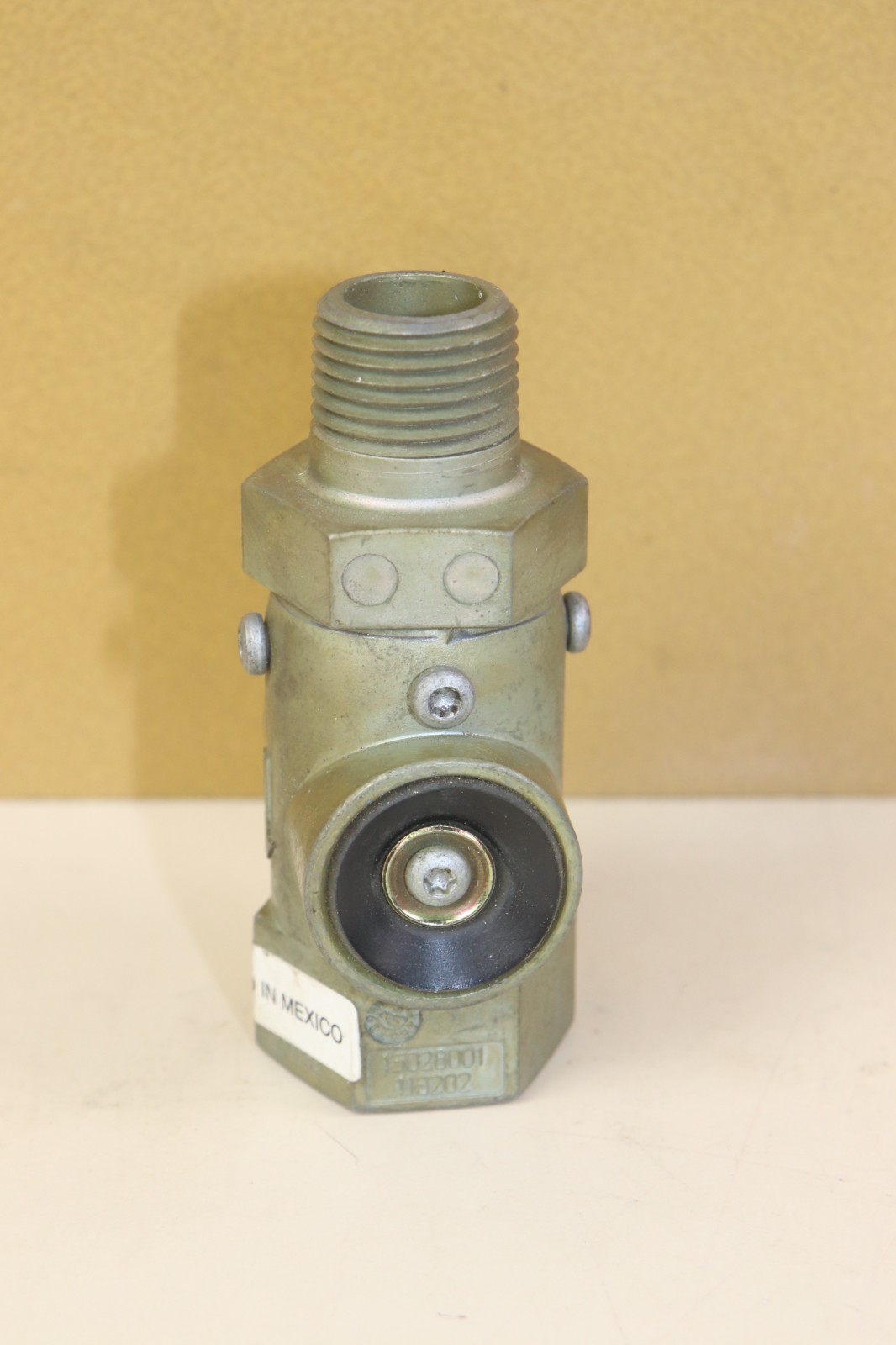 Bendix Quick Release Valve 800333 New Old Stock Made in Mexico
