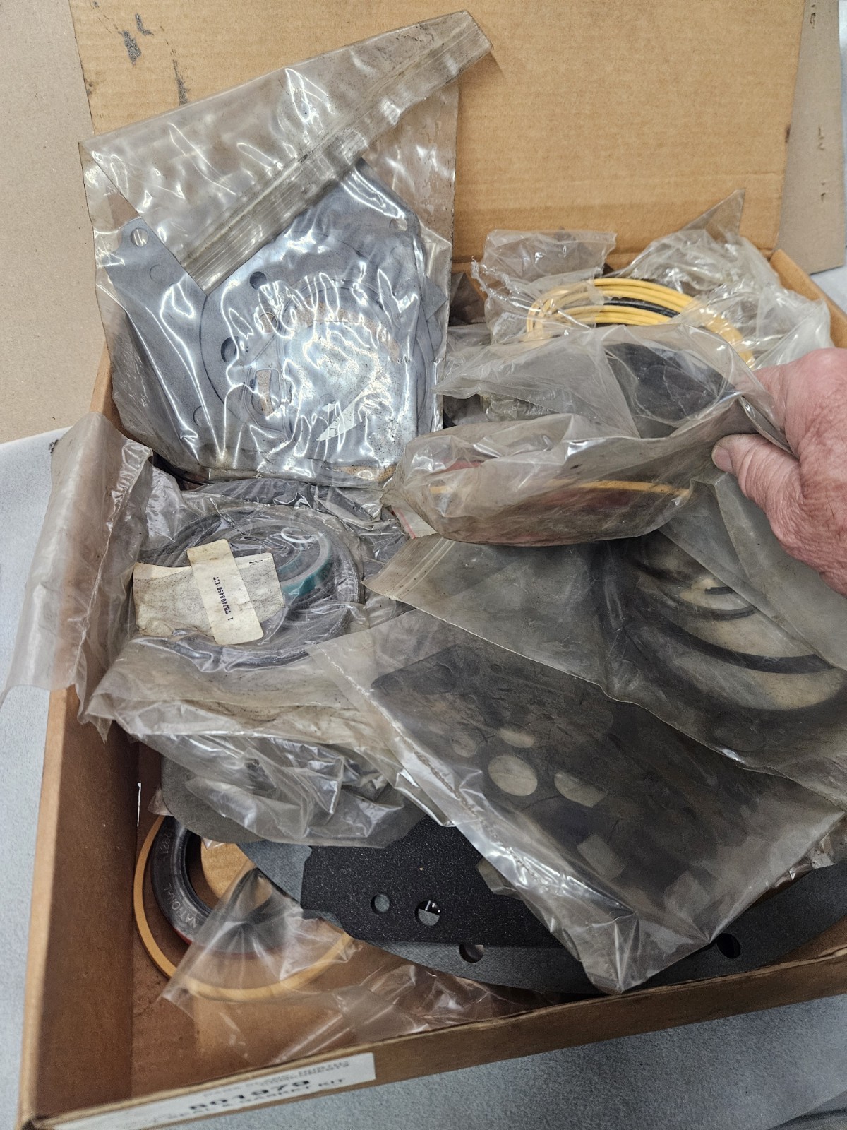 241484 Clark Dana Transmission clutch drum New With Partial Kits