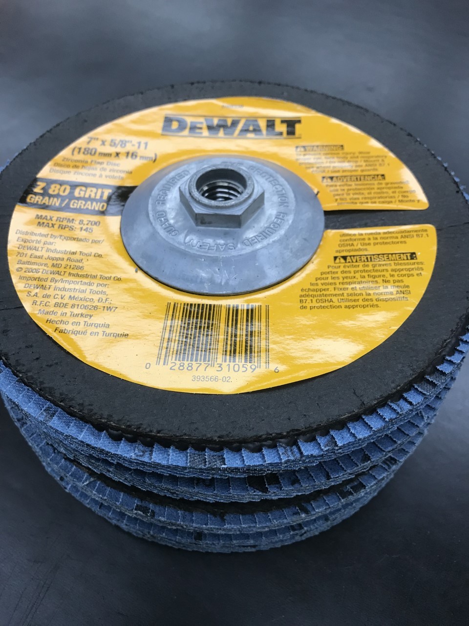 (5 Pack) DeWalt DW8330 7″ x 5/8″ -11 Zirconia Z80 Grit Flap Discs
