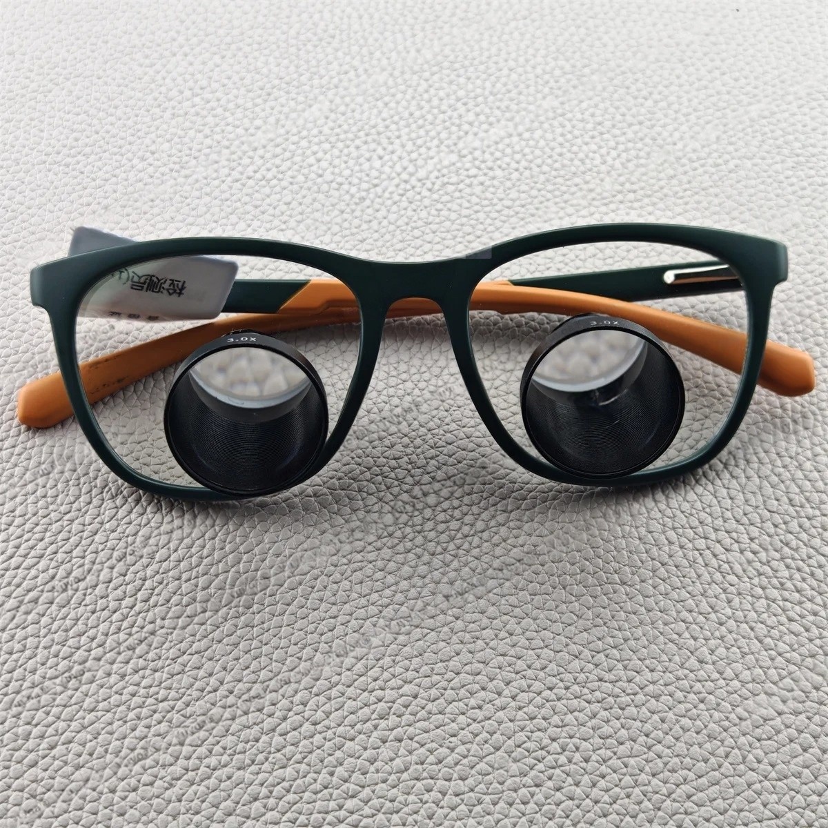 48g Ultra-Light Dental Surgical Loupes 2.0X 3.0X Ergonomic TTL Magnifier Glasses