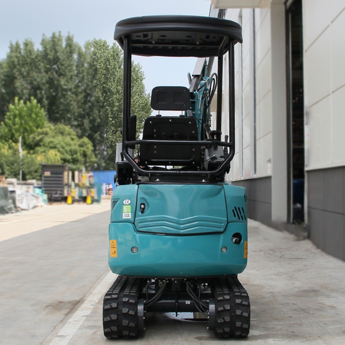 2.5 Ton Mini Excavator Kubota D902 Engine Extendable Track Side Swing Digger EPA