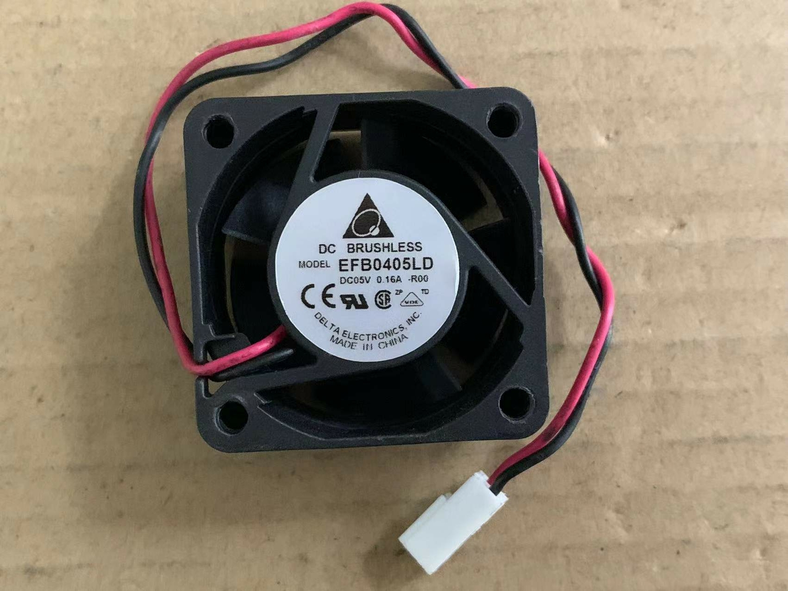 Delta EFB0405LD fan 5V 0.16A 40*40*20mm 2Pin