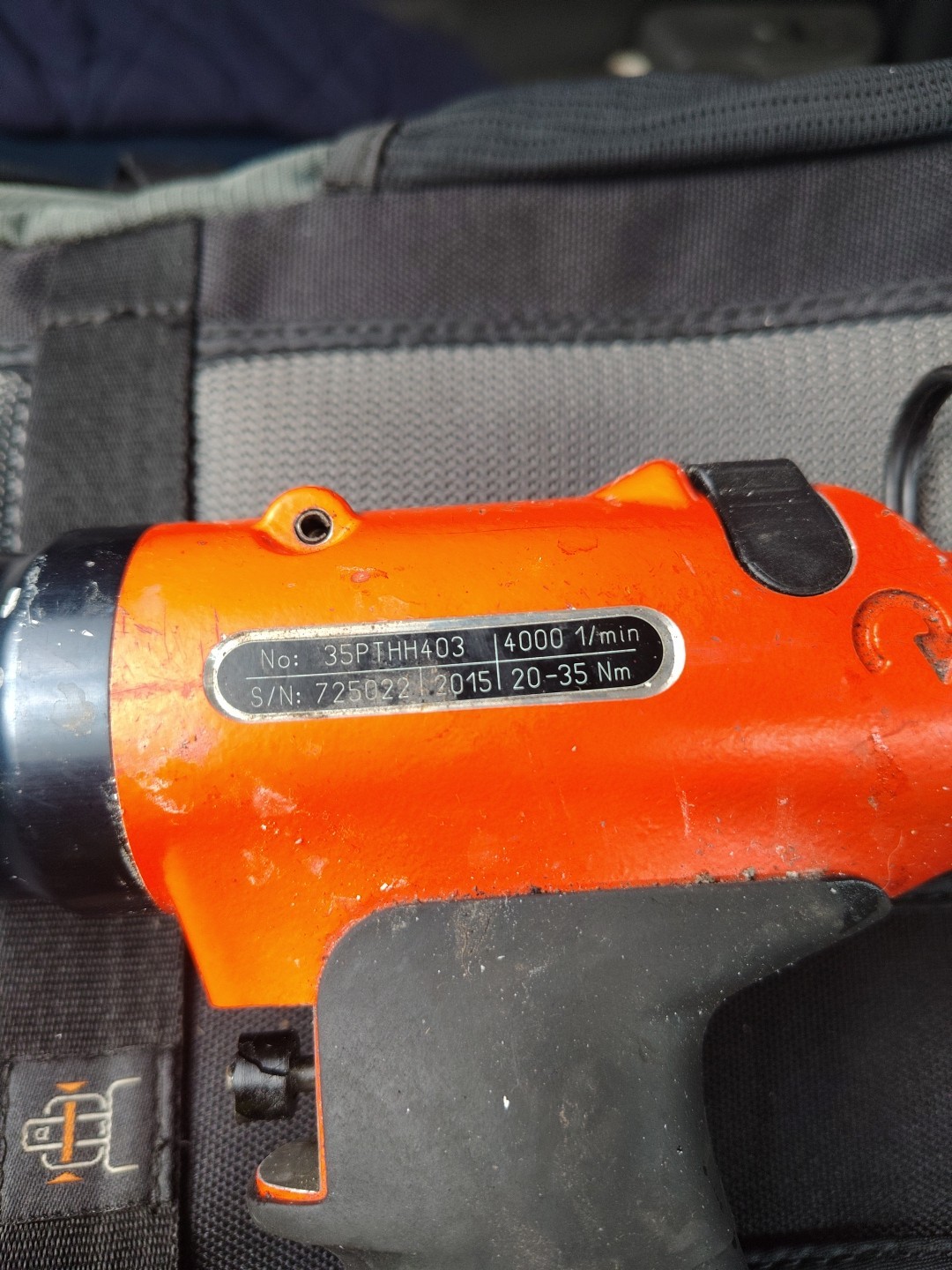 Cleco 35PTHH403 Pneumatic Impact Wrench 4000 1/min 20-35 Nm Orange/Black