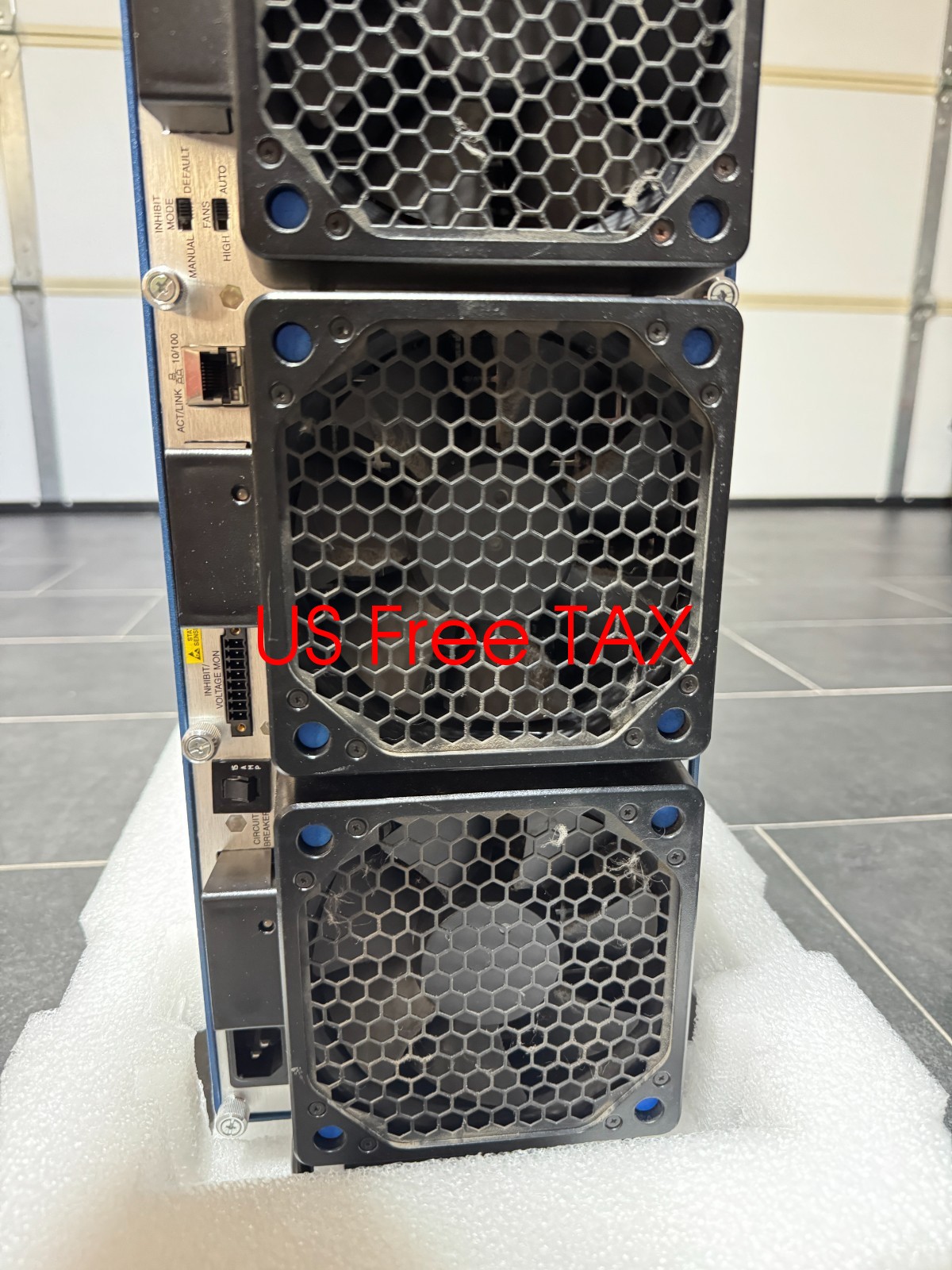 National Instruments NI PXIe-1085 18-Slot High Performance 783588-01 24GB/S