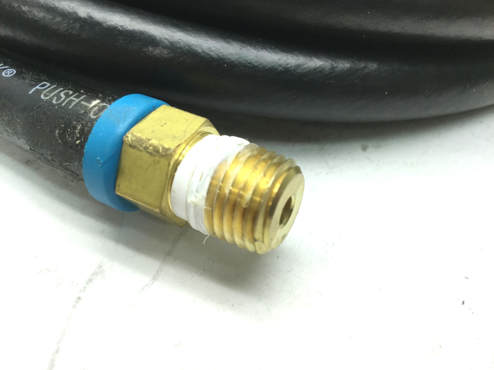 Swagelok Flame Resistant Push-On Hose 1/4″ 6.4mm WP 350 PSIG (24 Bar), 12′ Long