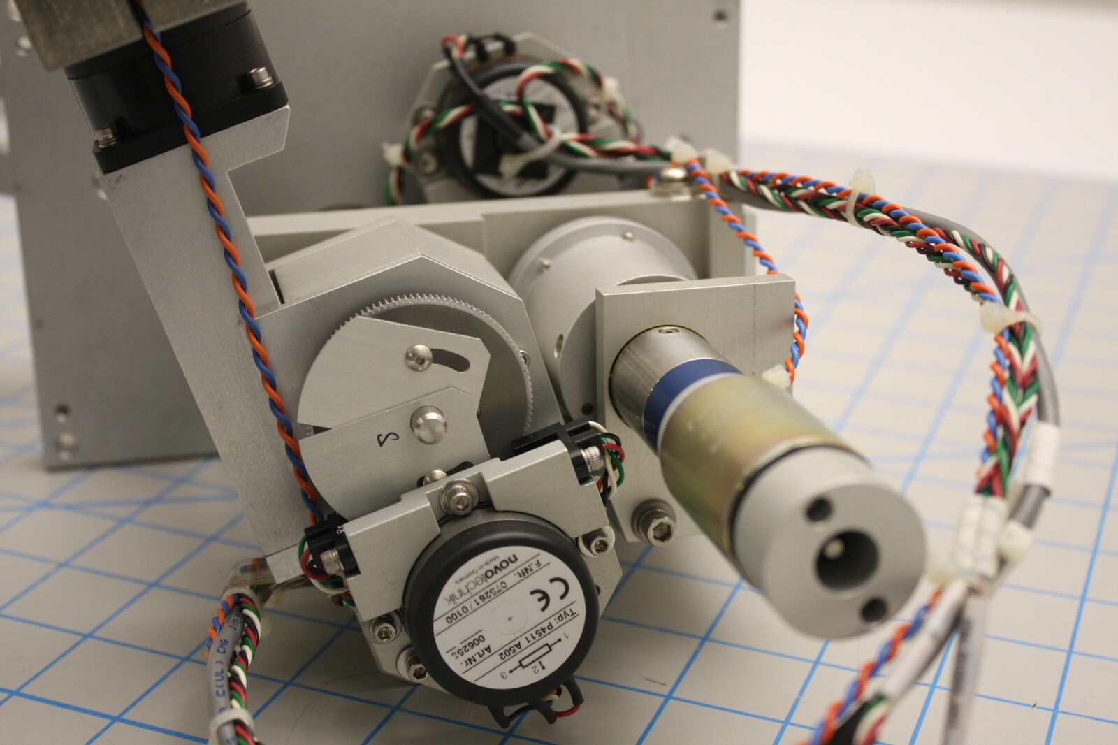 03330-001 / ASYST 2.3 THETA ARM ASSY AND TRANSPORT UNIT / ASYST