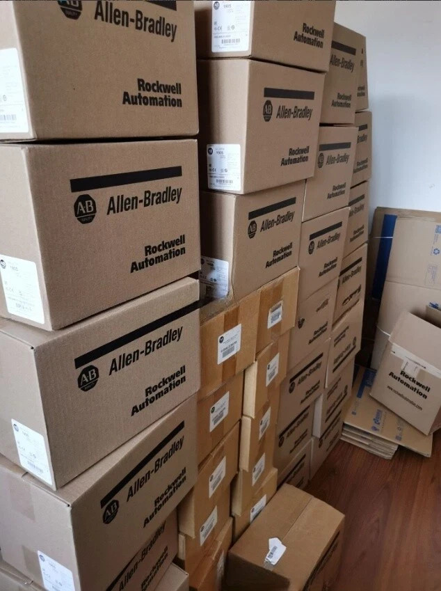 New Sealed Allen-Bradley 2711P-T15C22D9P SER A PanelView Plus 7 Graphic Terminal