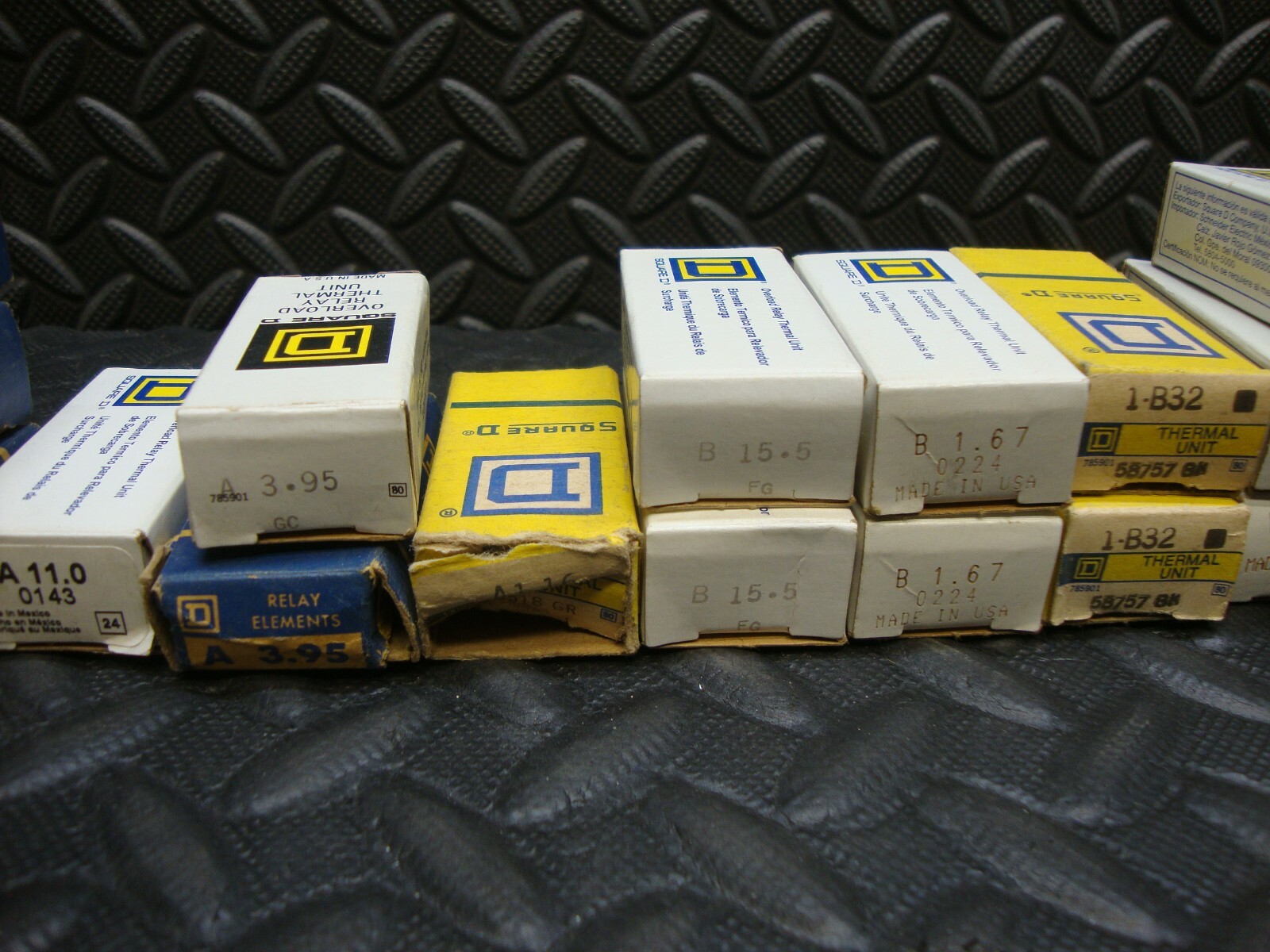 20 Lot NEW Square D Overload Relay B 1.03 0.81 2.40 15.5 1.67 32 A 11.0 3.95 1.1