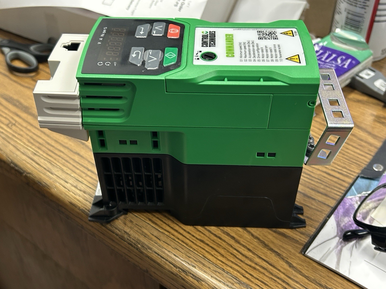 Nidec Corp C300-02400041 A 2hp Control Techniques Commander C