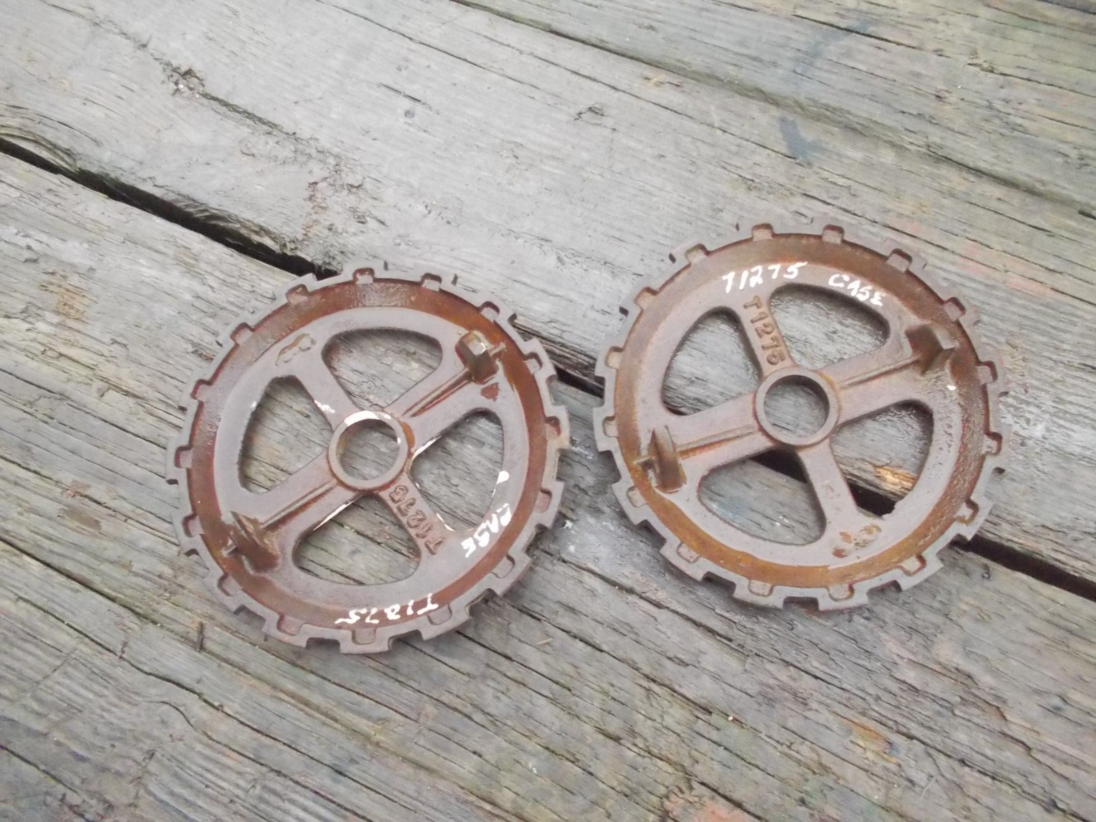 Case Planter steel seed plate T1275 T 1275 (2) Plates