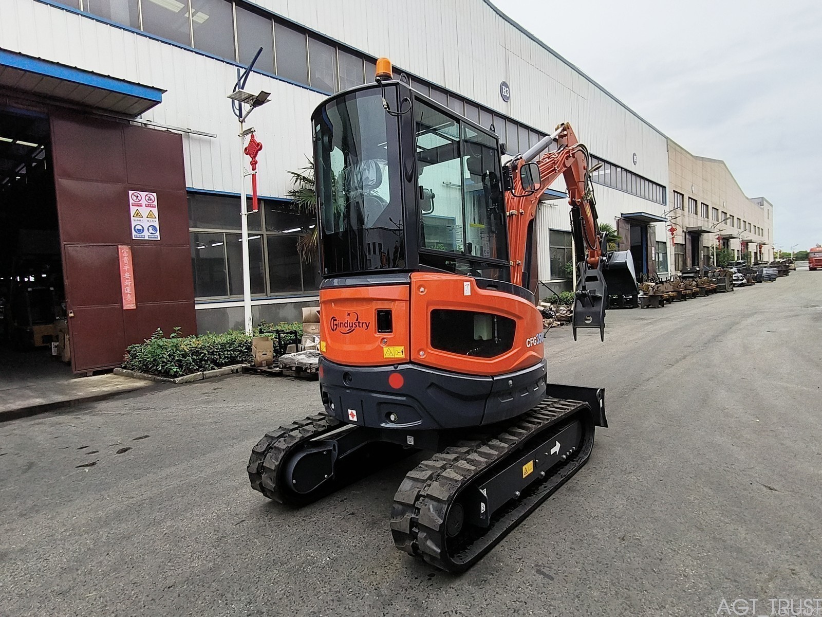 CFG-35UF 3.5Ton Mini Excavator w/ Hydraulic Thumb Kubota Diesel Engine USA Stock