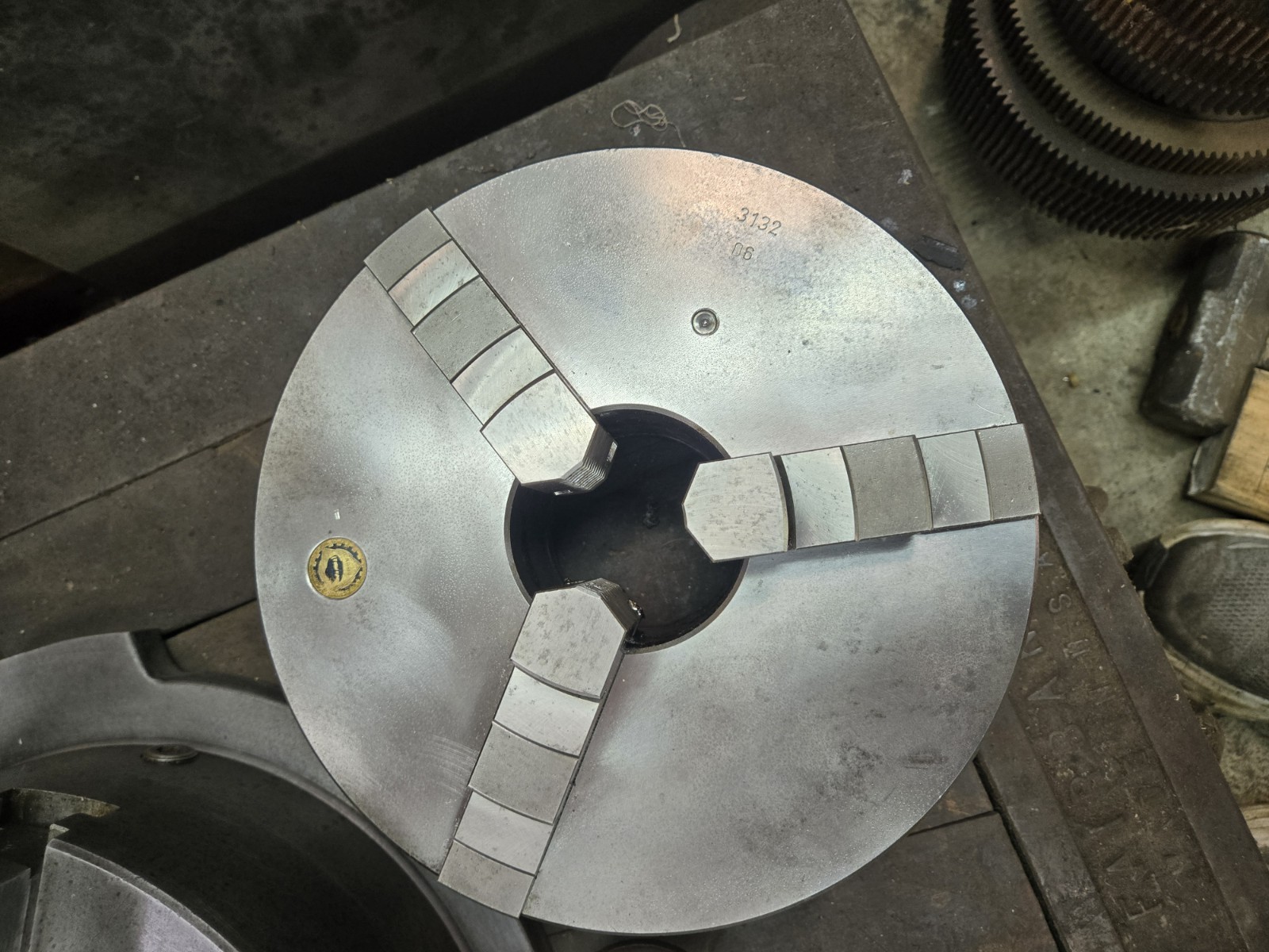 Bison 10″ 3 Jaw Lathe Chuck 3132