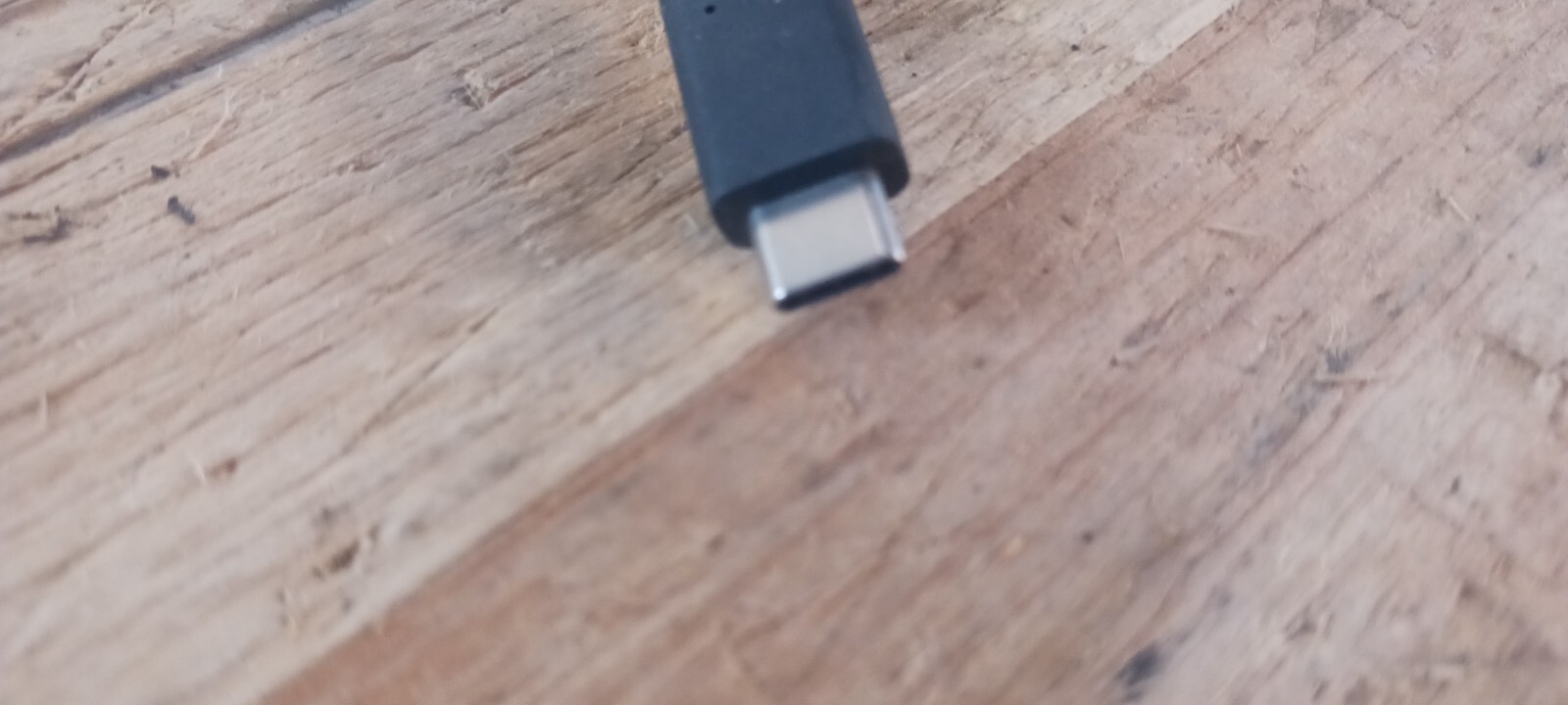 BenQ InstaShow USB-C Button WDC10TC puck