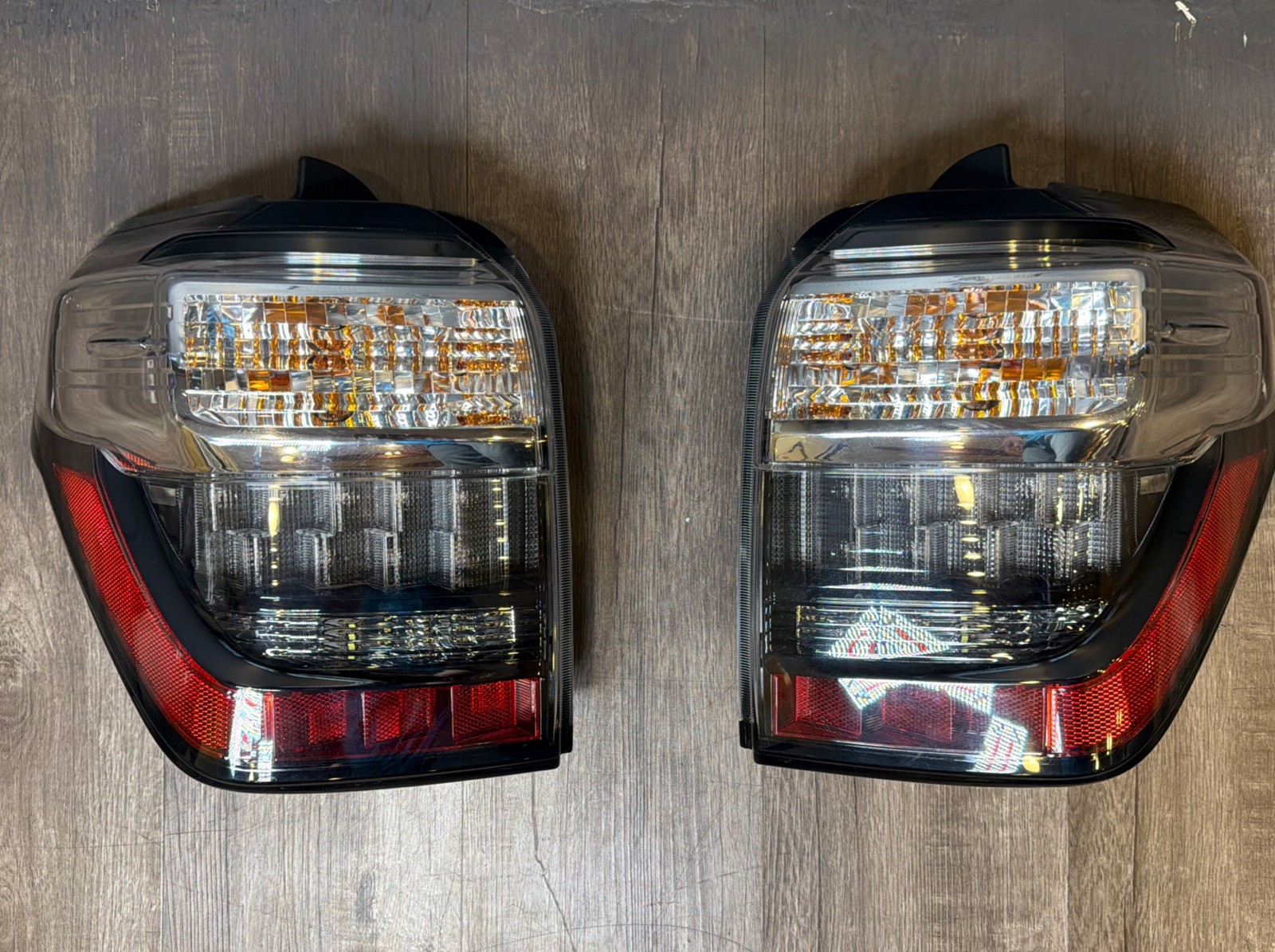 LED Taillights Rear Lights Compatible with 2014-2024 Toyota 4Runner Right, Left