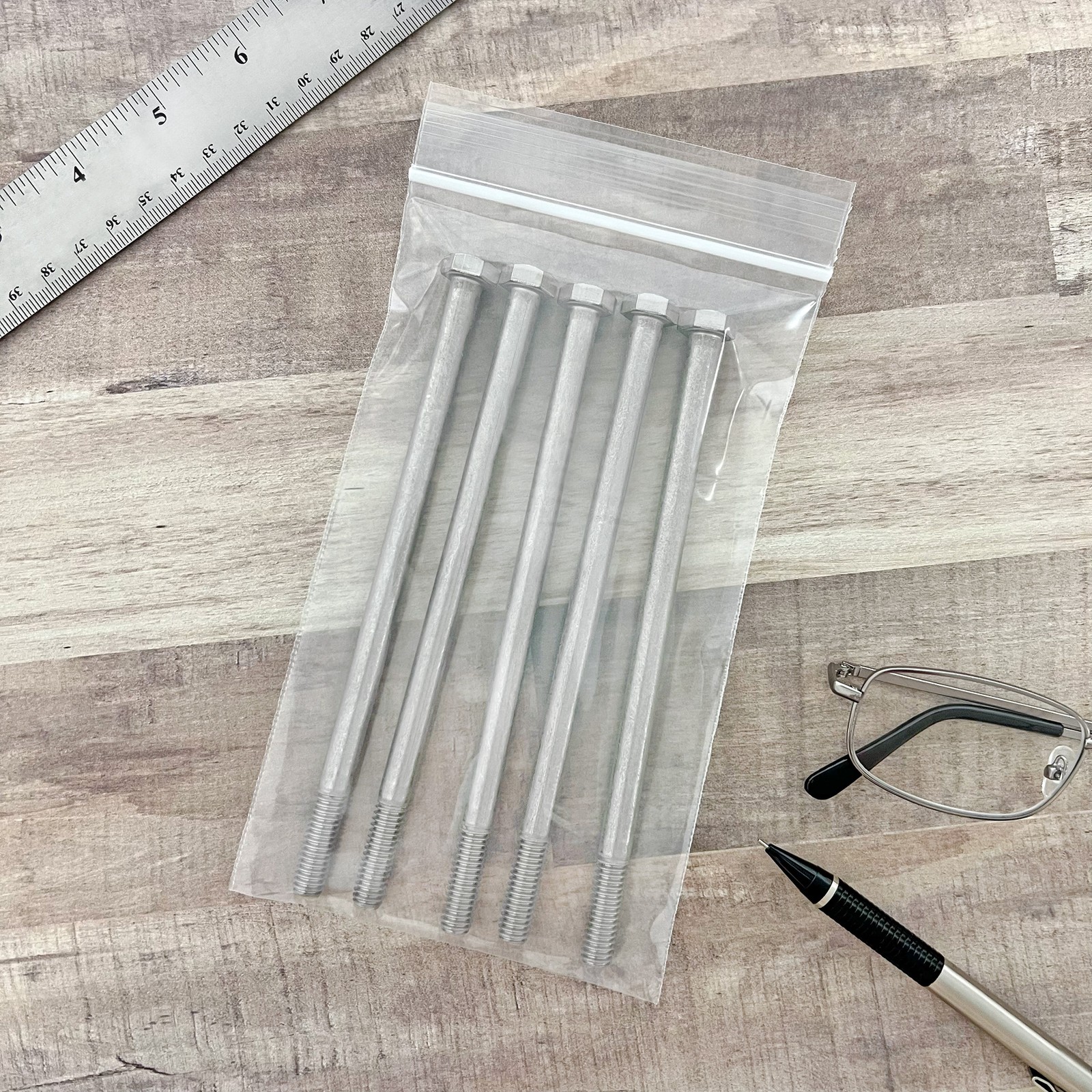 Plymor 4″ x 7″, 4 Mil Heavy Duty Zipper Reclosable Plastic Bags