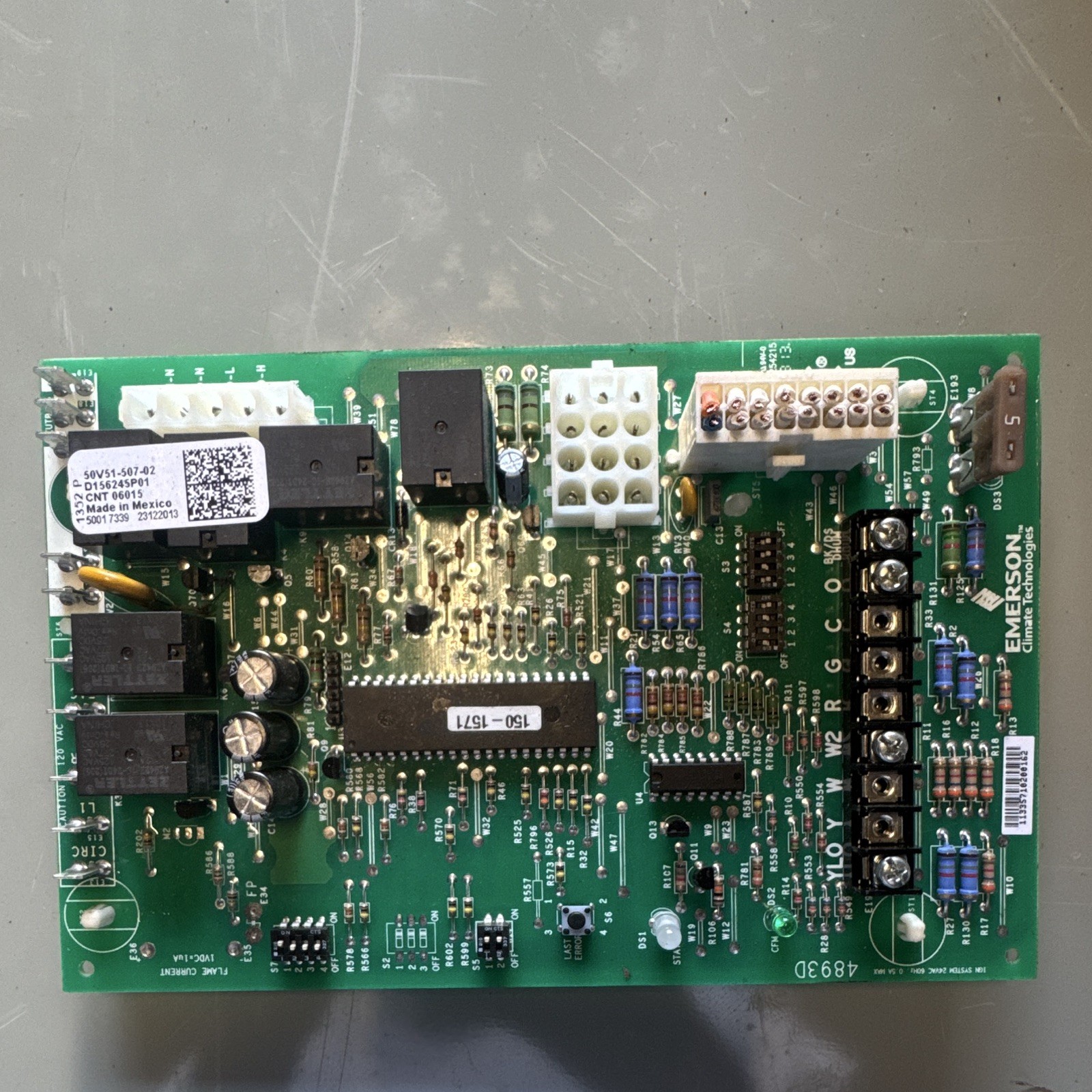 Emerson Climate Technologies Furnace Control Board 50V51-507-02 D156245P01
