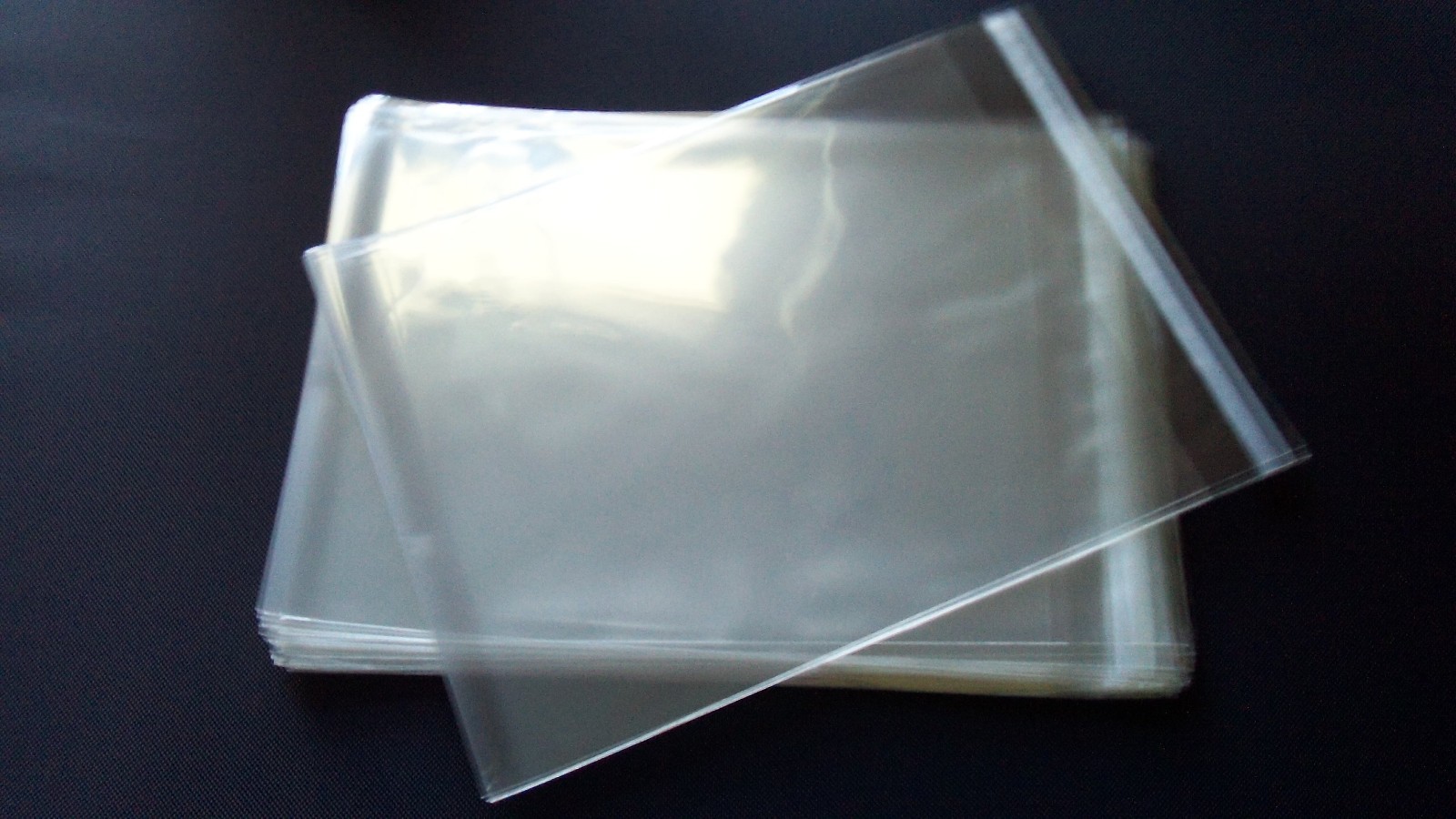 50- 8 3/4 x 11 1/4 Clear Resealable Poly Cello Cellophane Bags 8.5×11 Prints