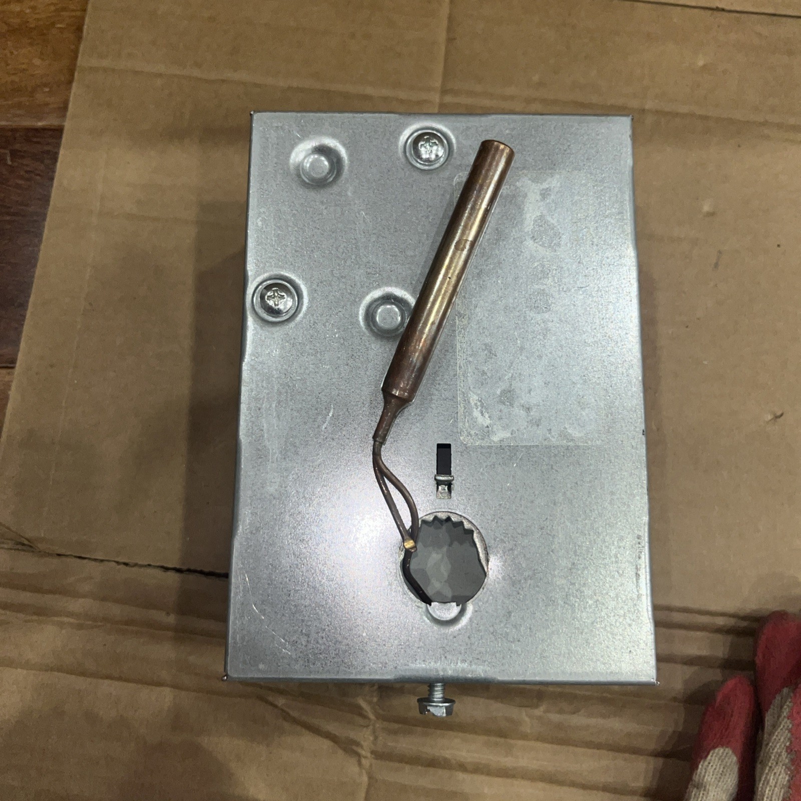 Honeywell L8148E1265 Aquastat Relay Boiler Control