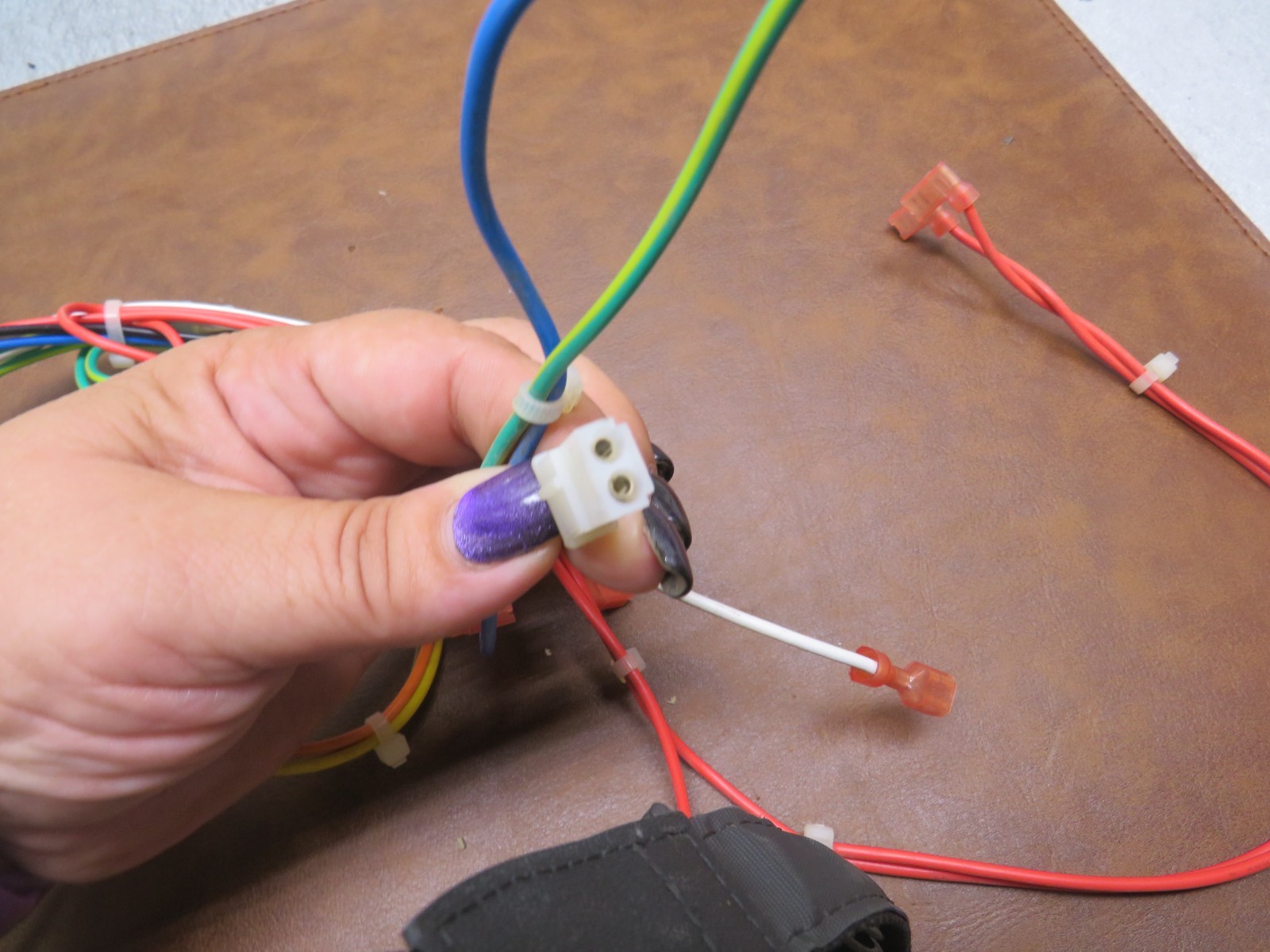 ICP/CARRIER FURNACE WIRING HARRNESS PT#337709-101 LOCATI 1-1-2-10-5