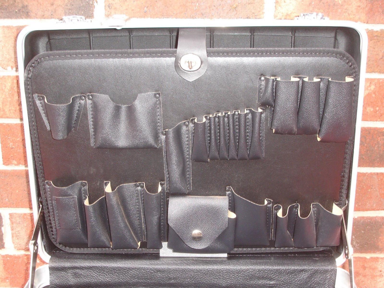 Platt Hard Travel Tool Case Servicemans Luggage With Tool Pallet Insert