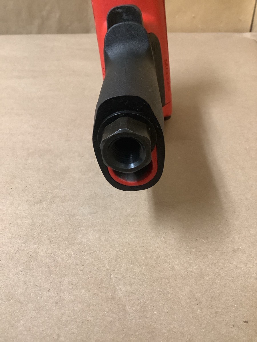 SNAP-ON MG325 3/8″ DRIVE AIR IMPACT WRENCH IN BOX (B42010713)