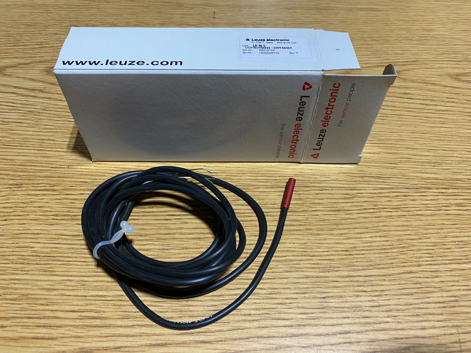 1x Leuze LS 40 E Throughbeam Photoelectric Sensor Receiver, NOS unused