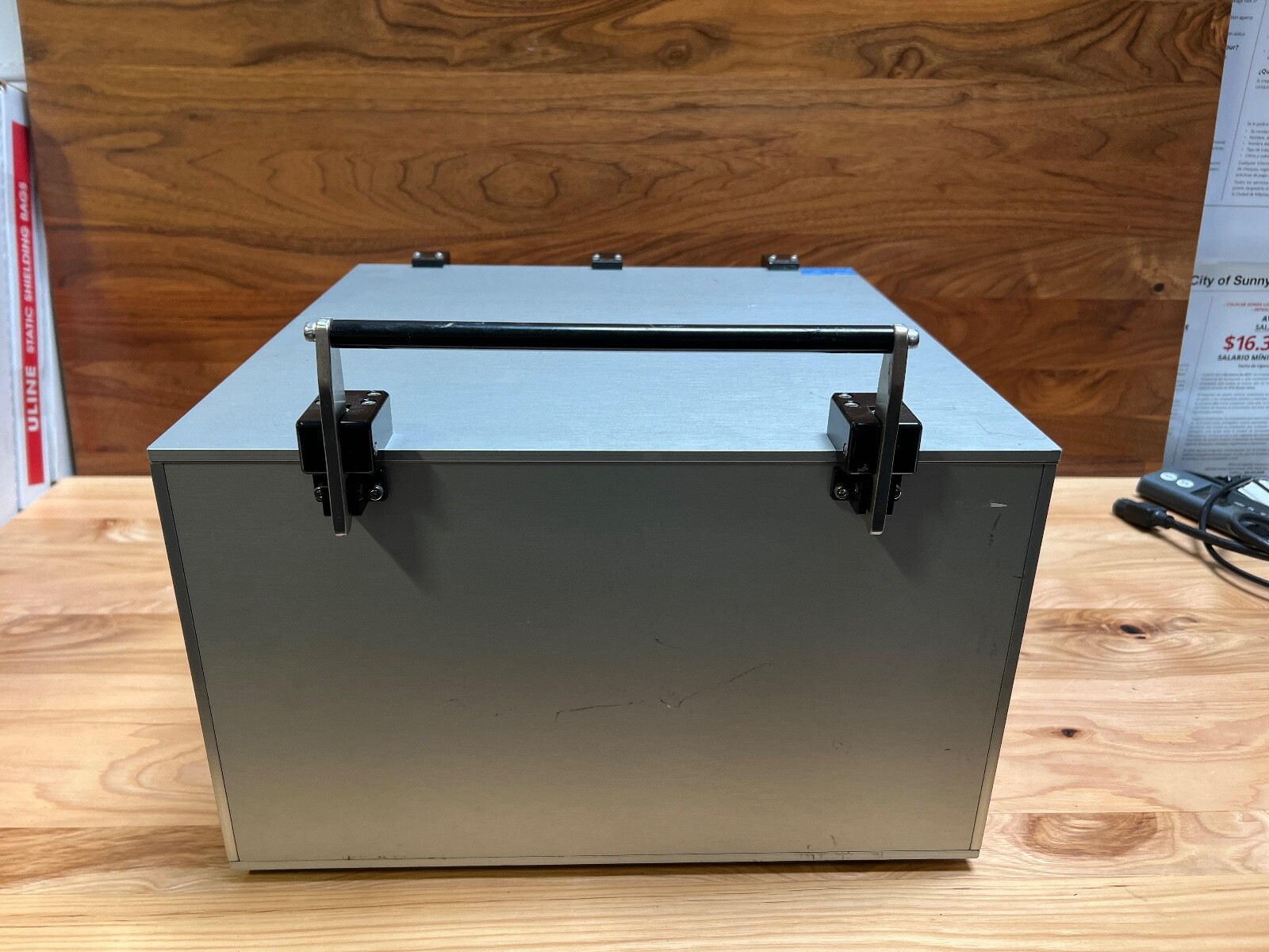 RF Shield Box Faraday enclosure EMI RFID Pass Through Interfaces Hydraulic lid