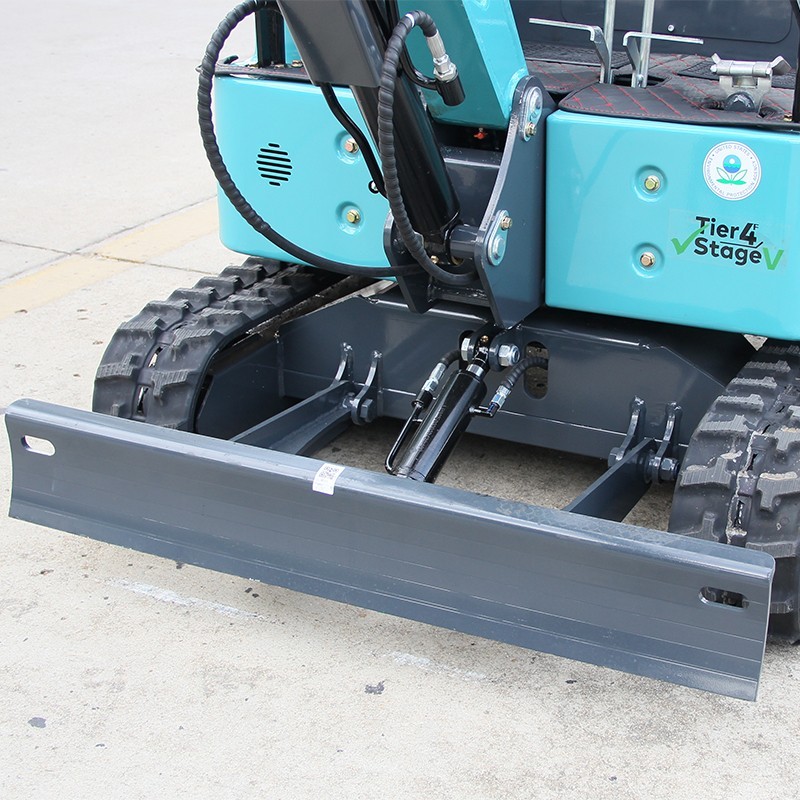 1.8 Ton Mini Excavator Kubota Diesel 4000 lbs Crawler Pilot Digger Free Shipping
